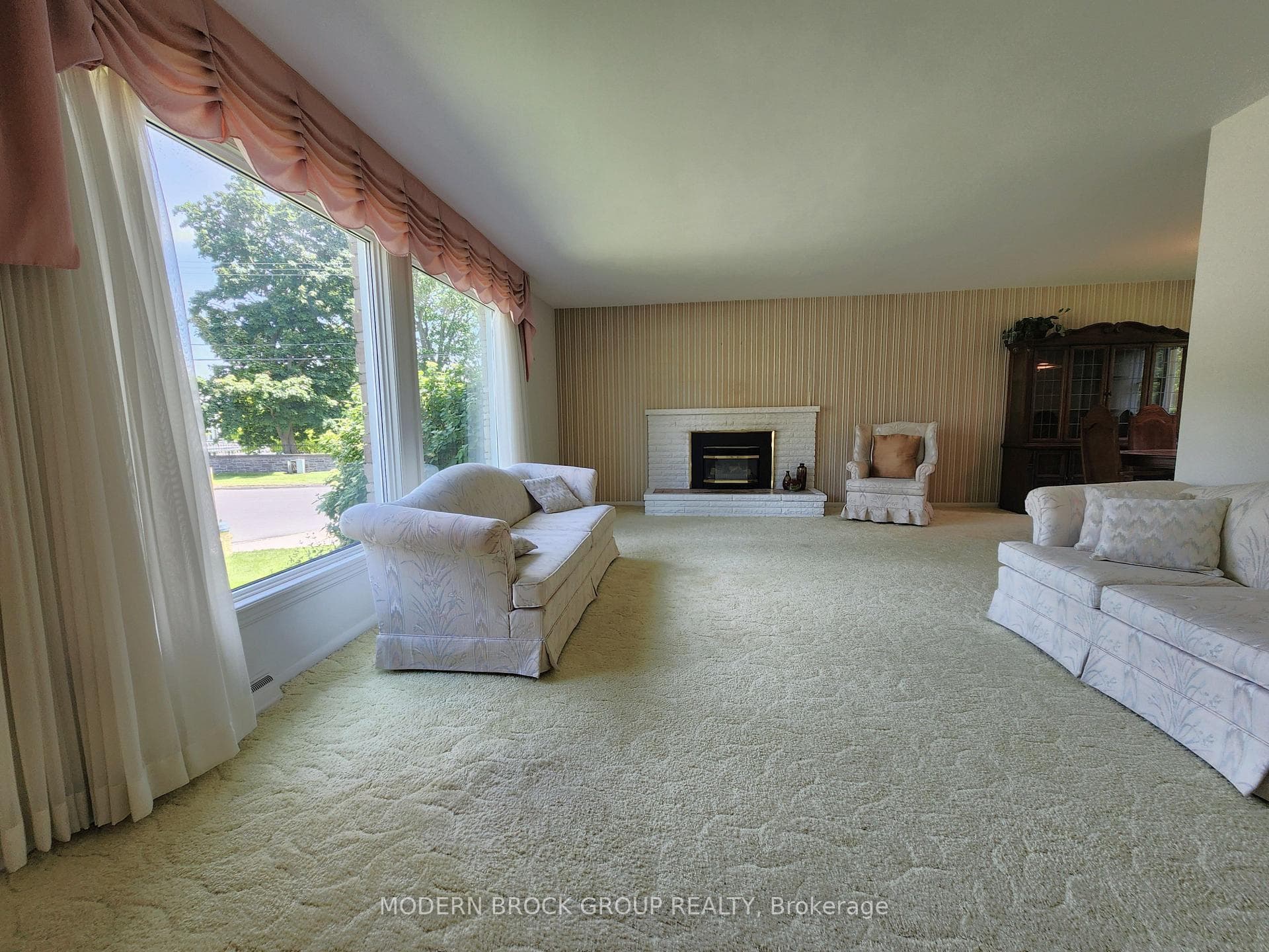 2 Woodlawn Place photo 15