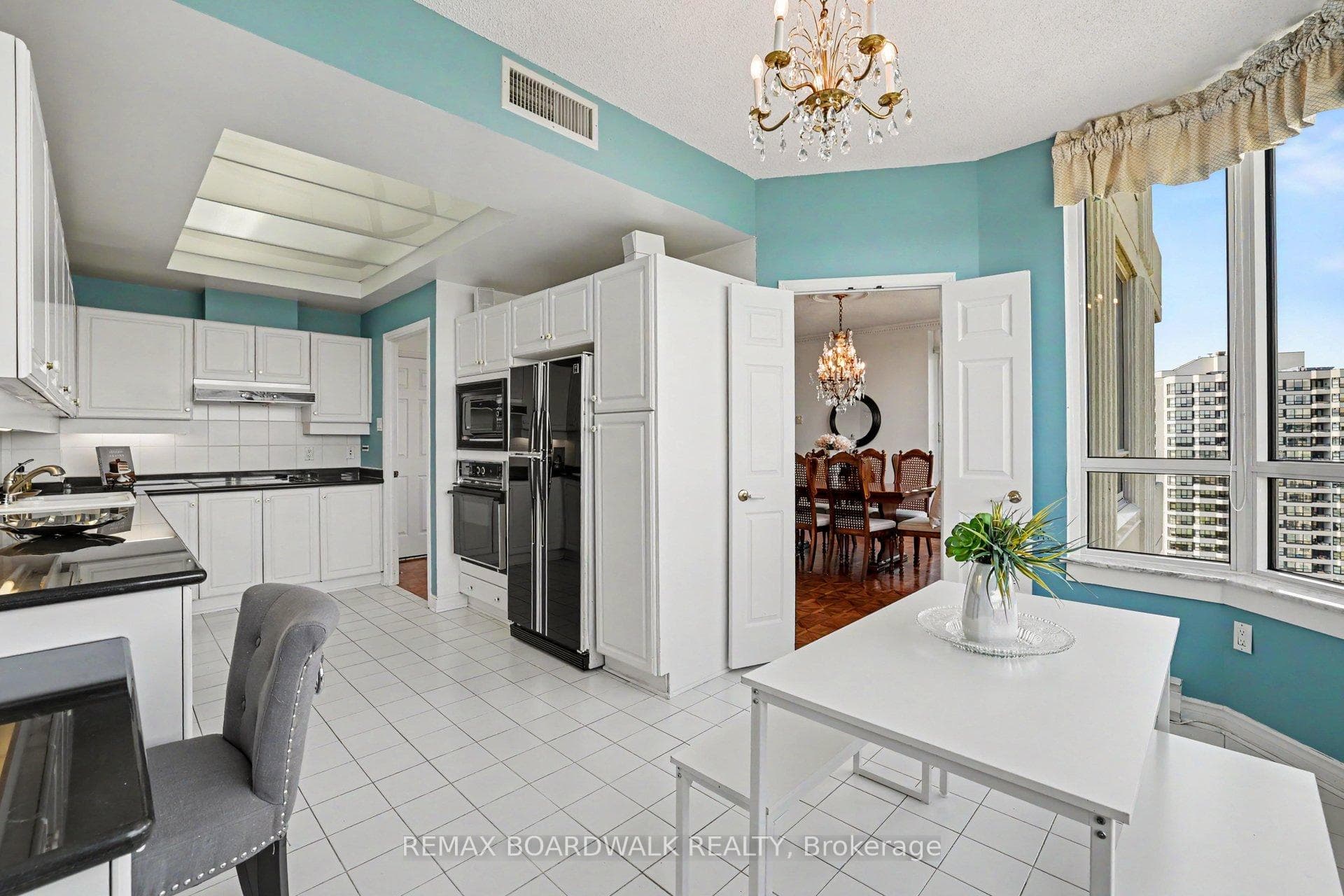 1480 Riverside Drive Unit 2201 photo 13