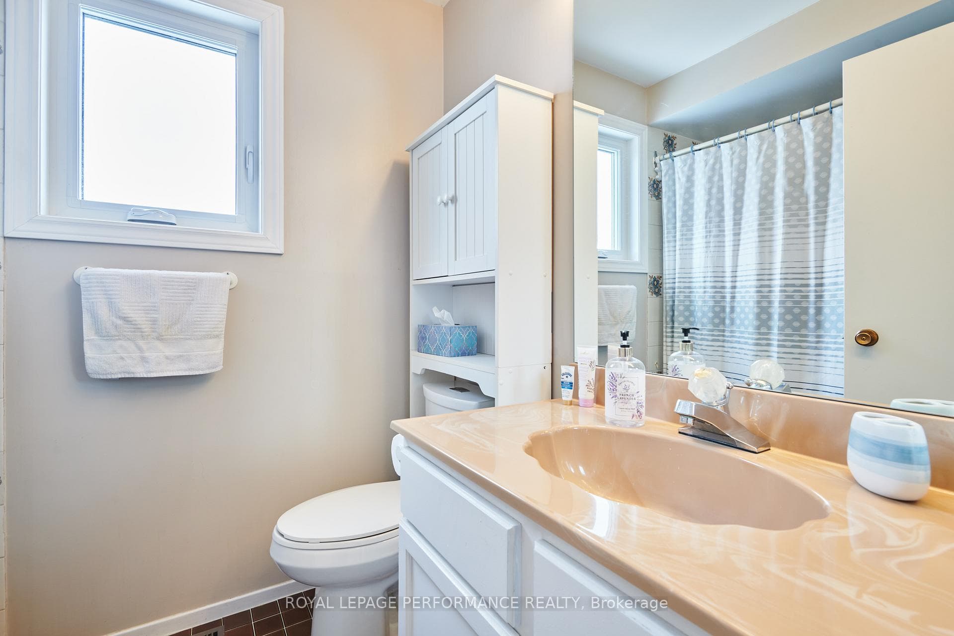 43 Waterview Court photo 30