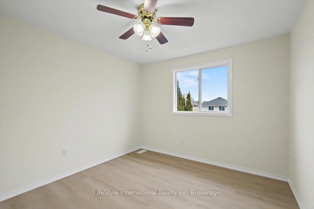 3 Sandcreek Lane photo 18