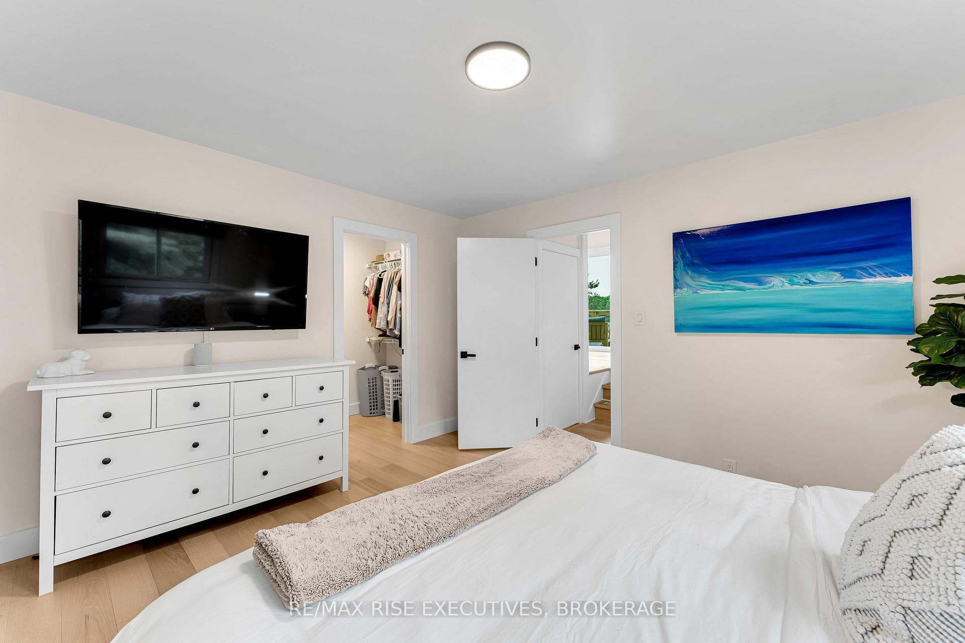 1520 Shore Road photo 21