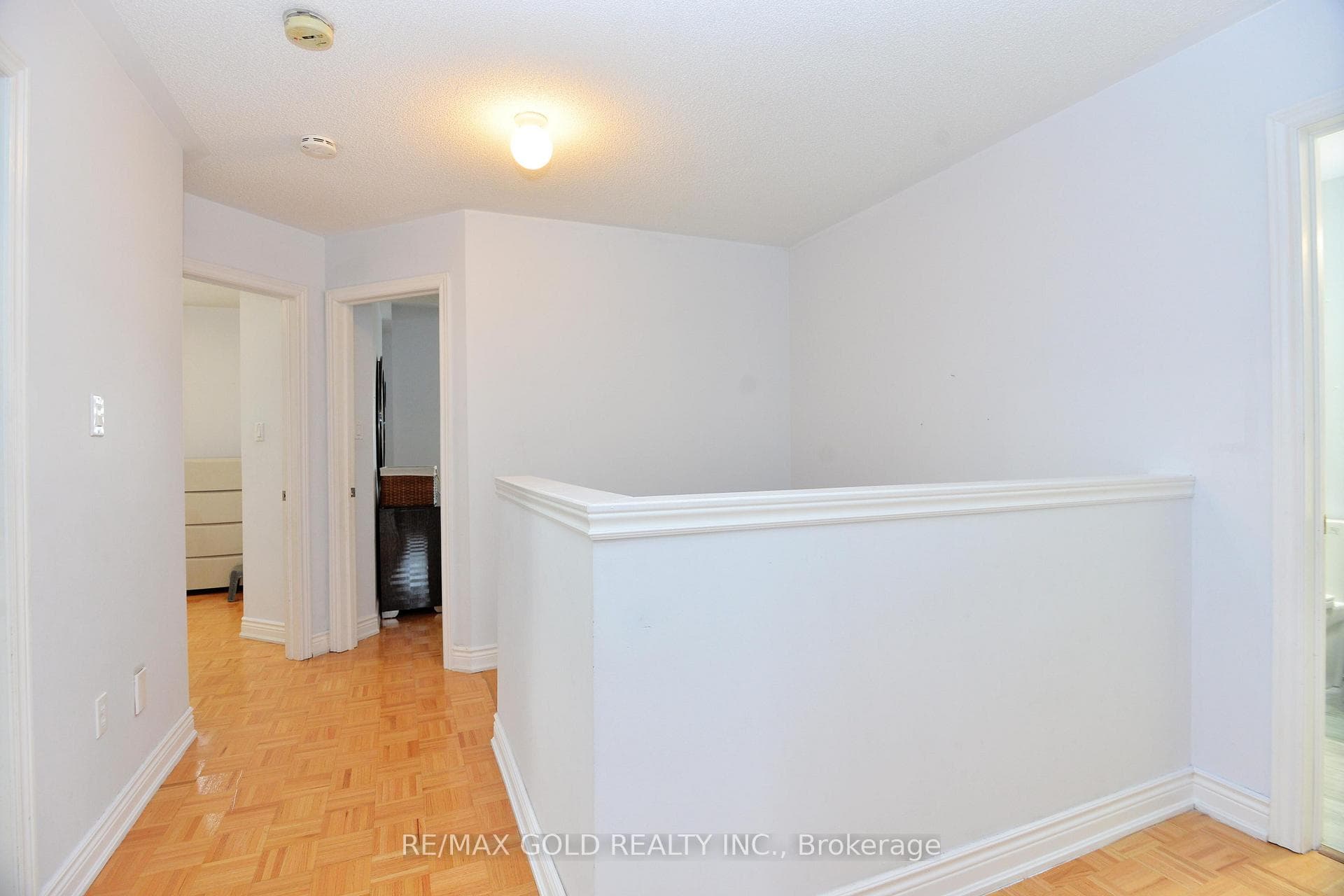 47 Sir Jacobs Crescent photo 28