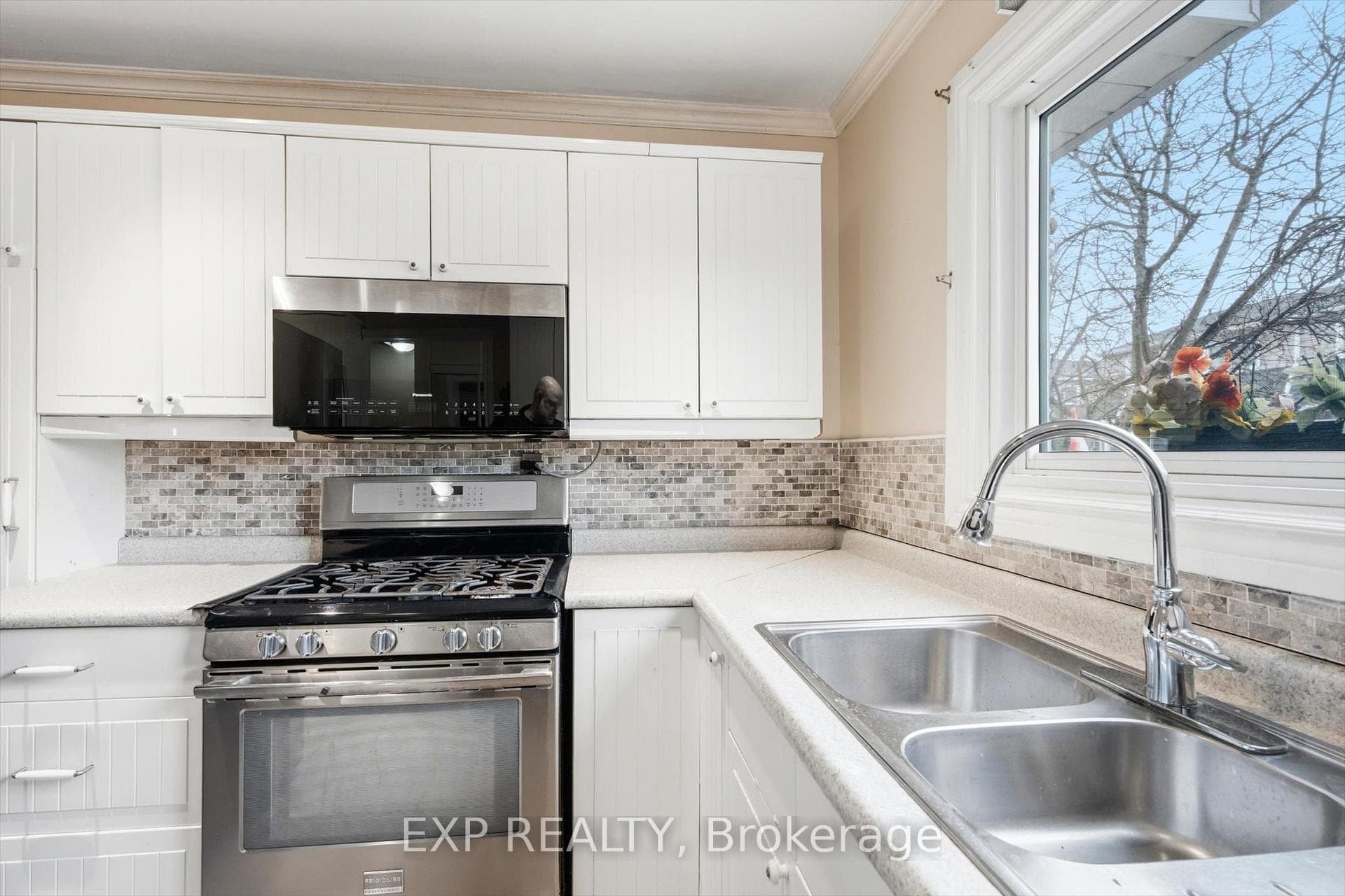 2050 Upper Middle Road Unit 31 photo 7