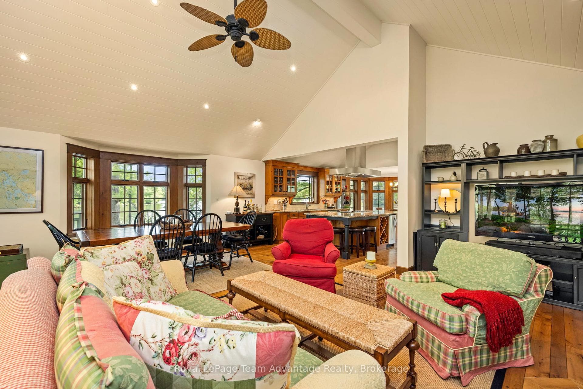 Dining area comfortably seats 14