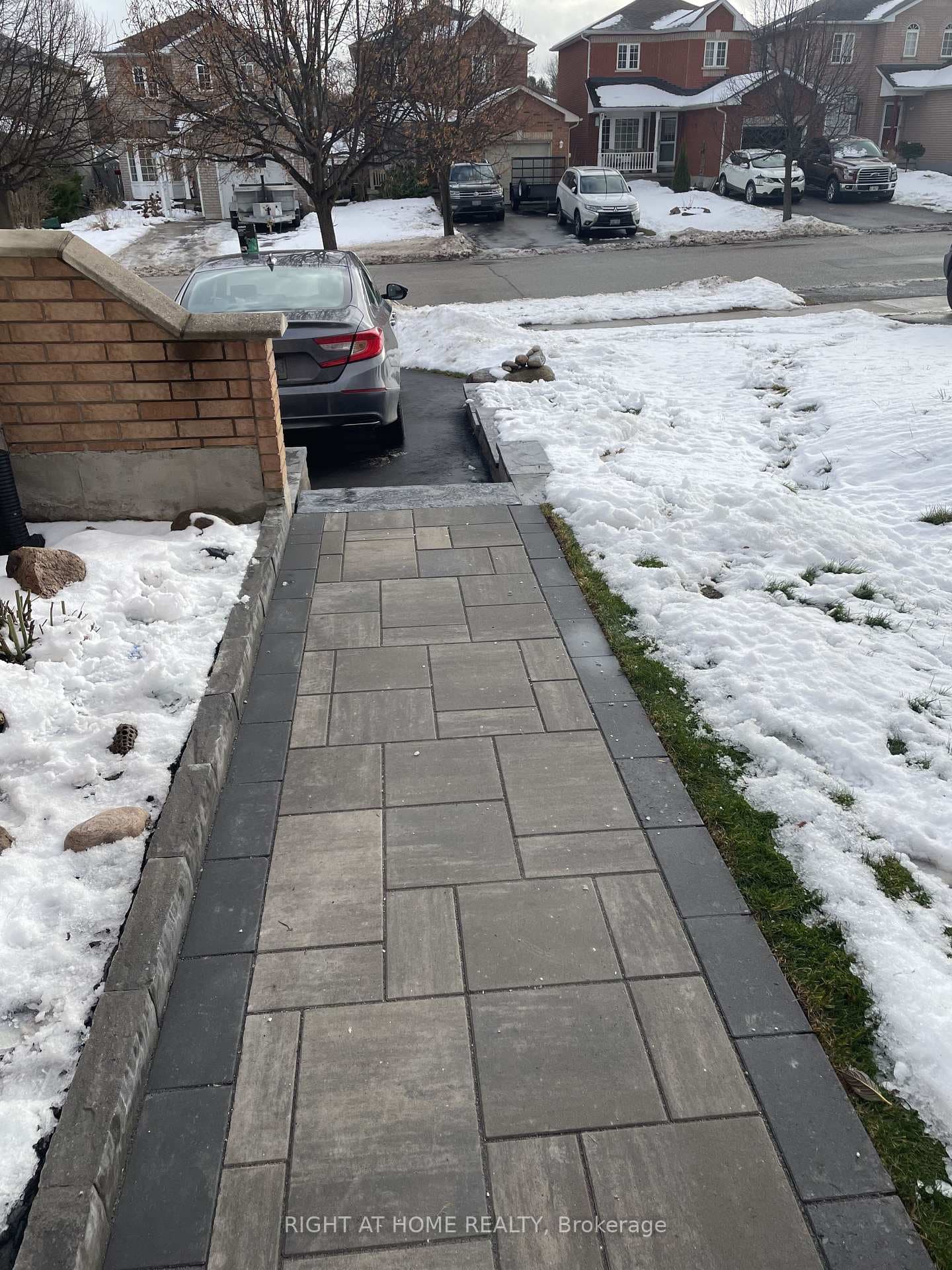 42 DRAKE Drive photo 42