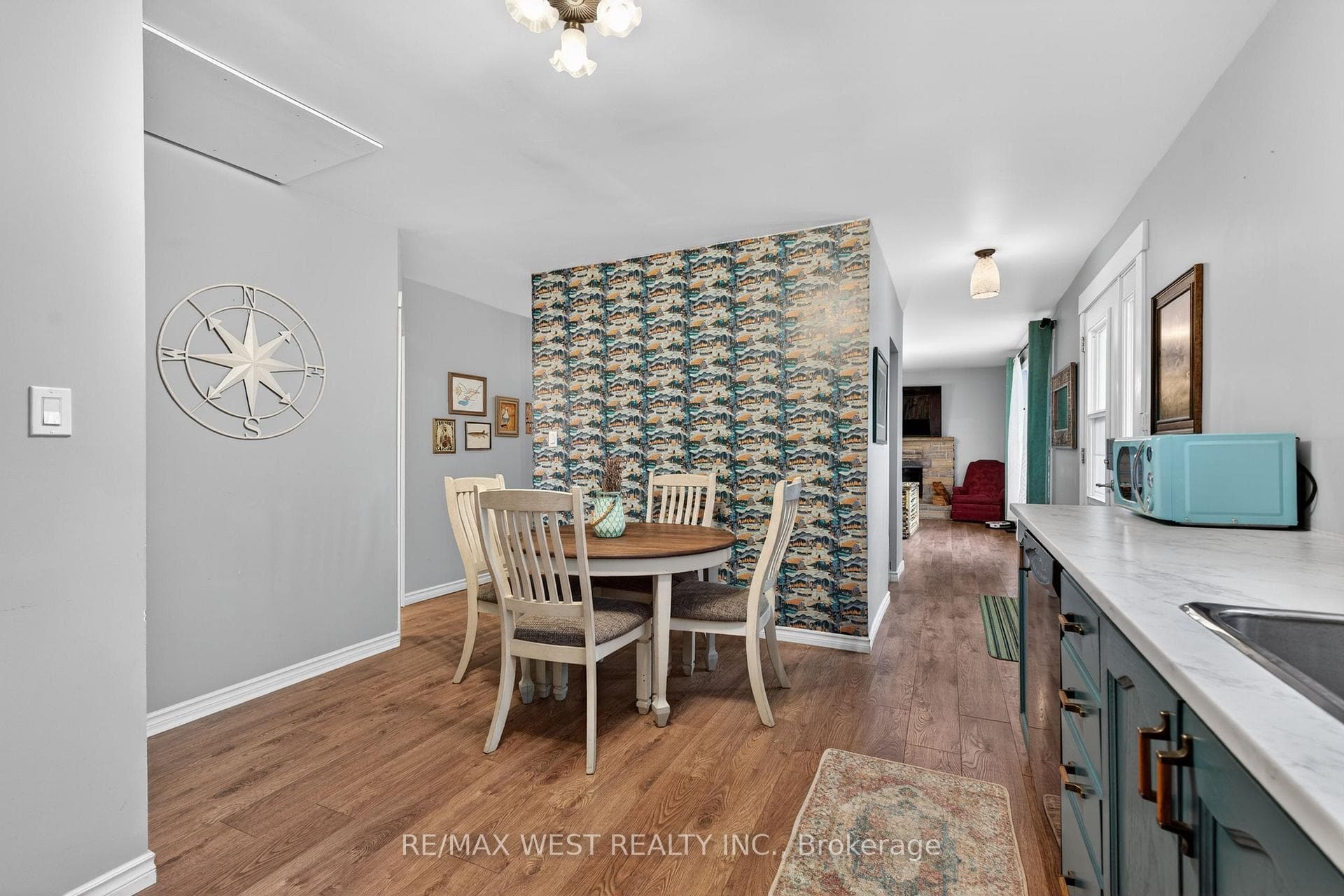 5571 Perth Road Crescent photo 19