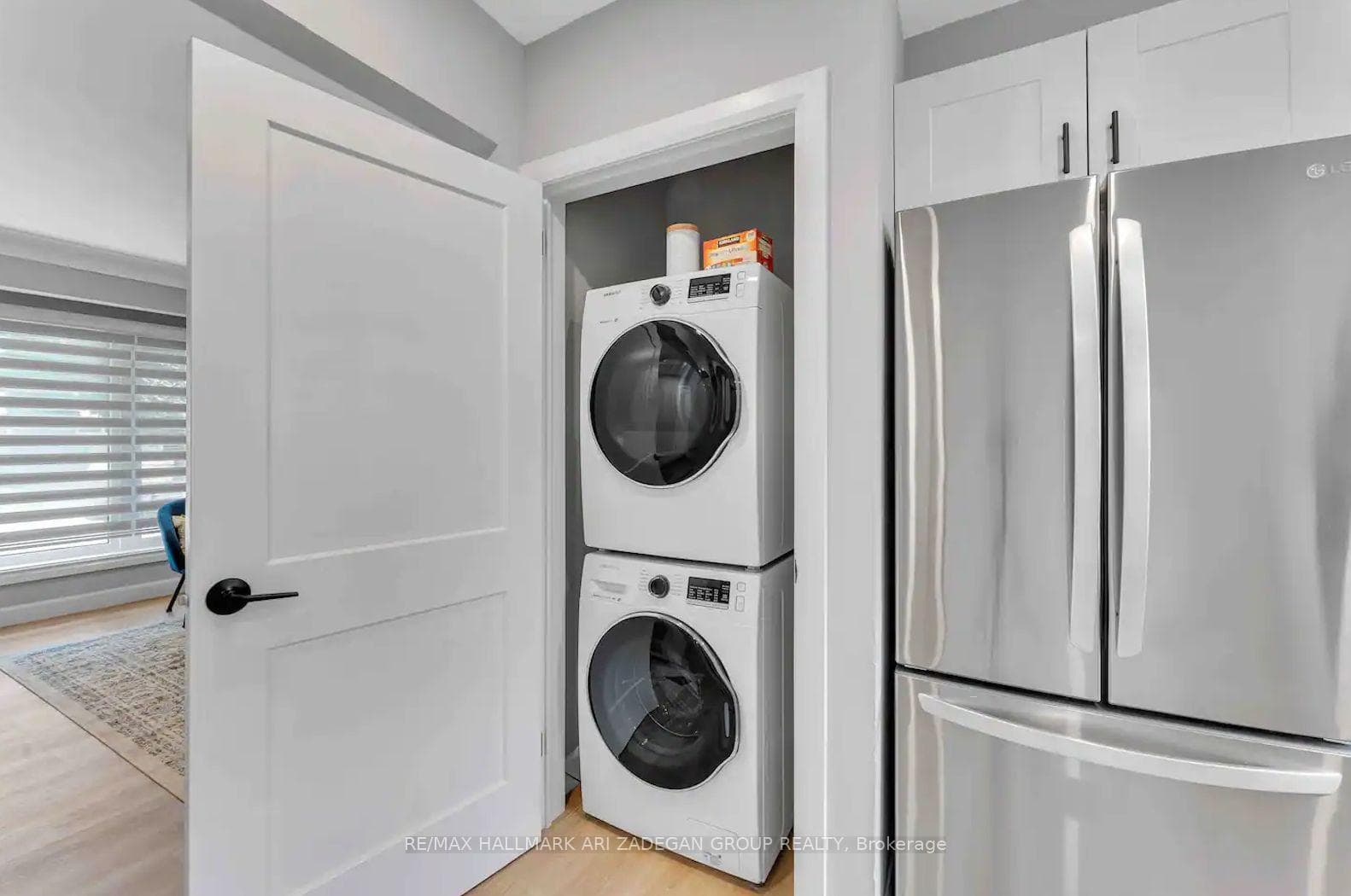 36 Cloke Court Unit Main photo 10