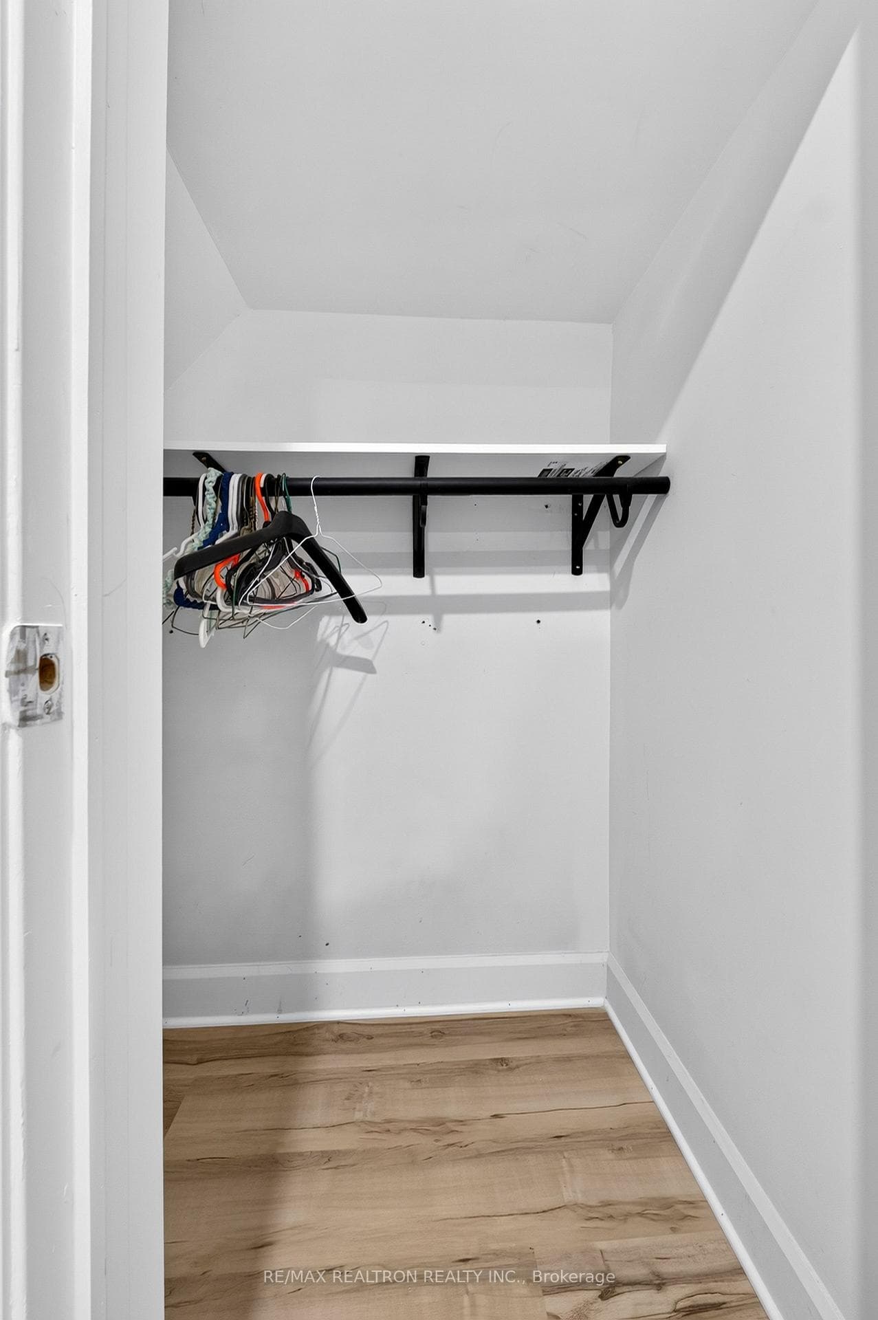 40 Carr Drive photo 22