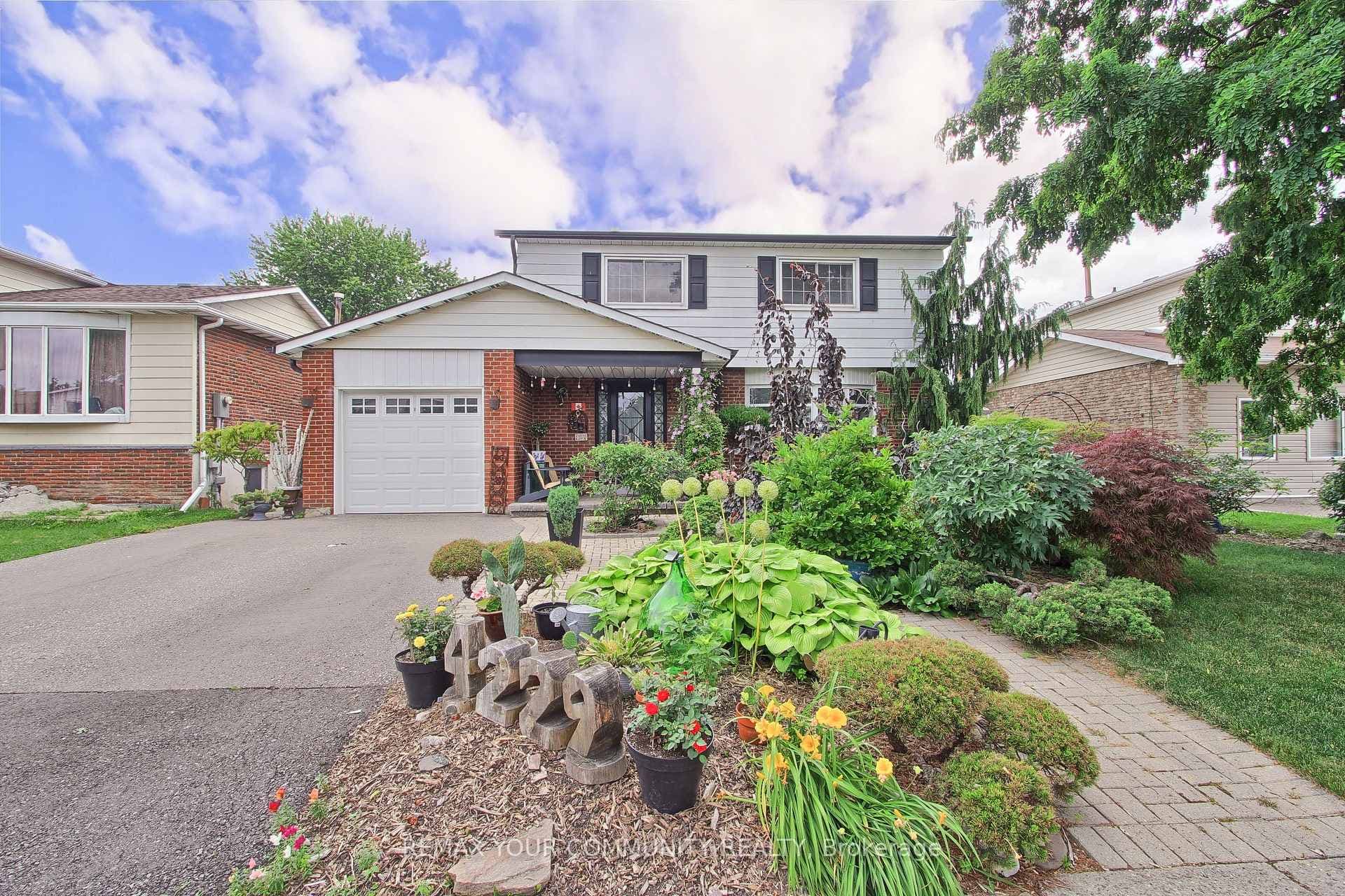 4229 Brandon Gate Drive photo 2