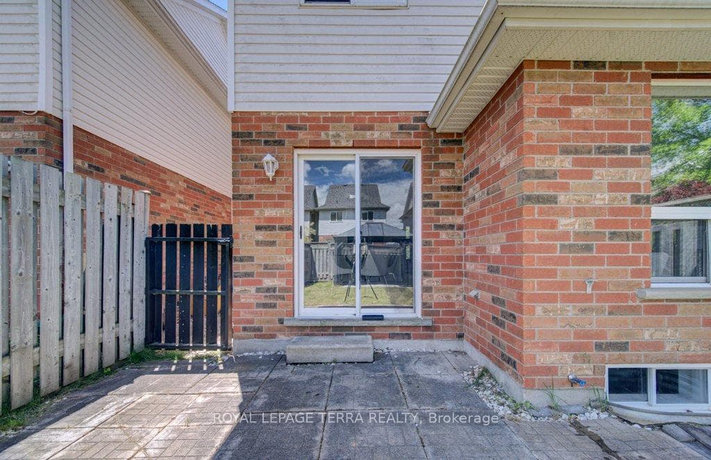 139 WERSTINE Terrace photo 41
