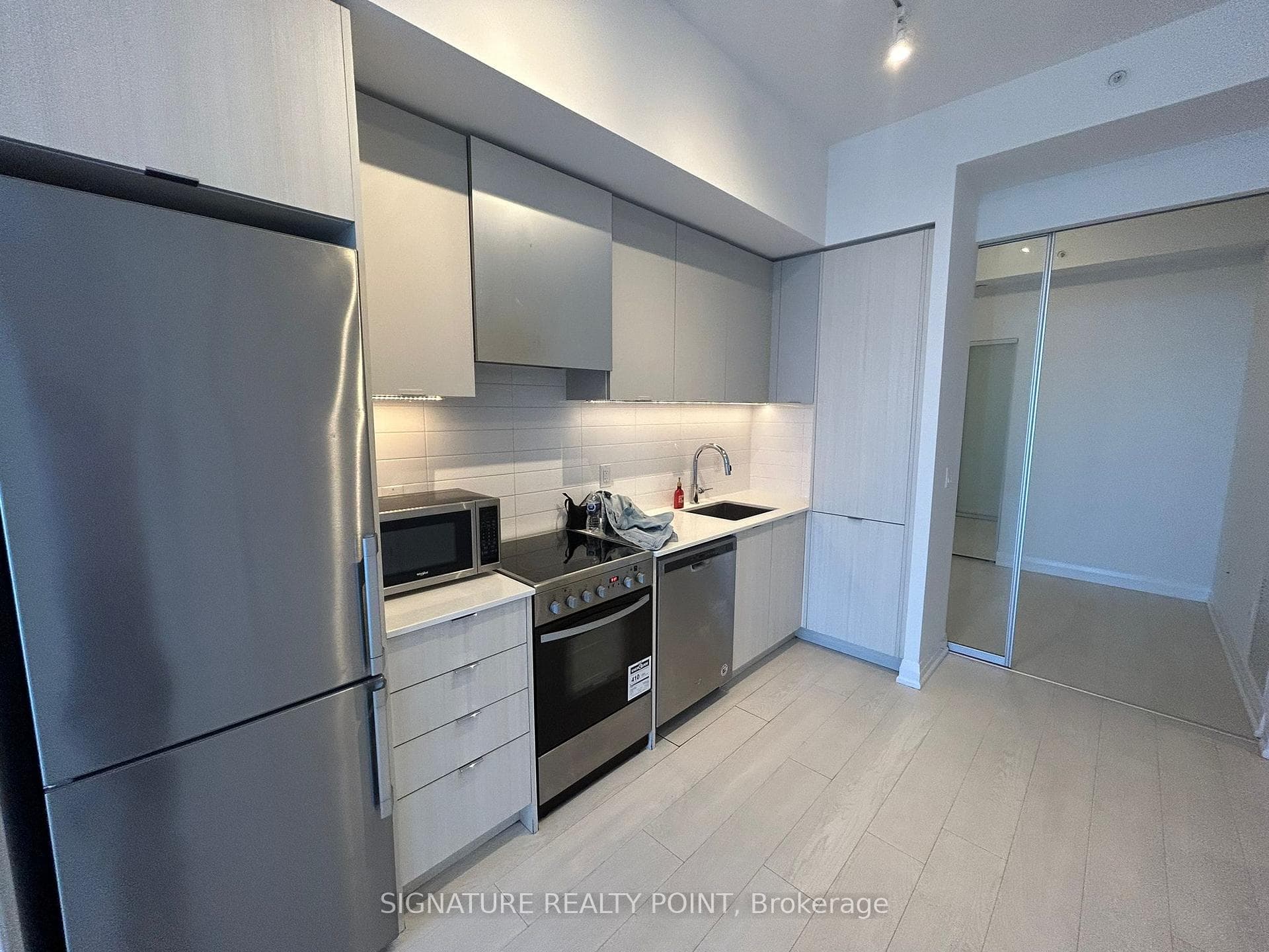 30 Gibbs Road Unit 3306 photo 9