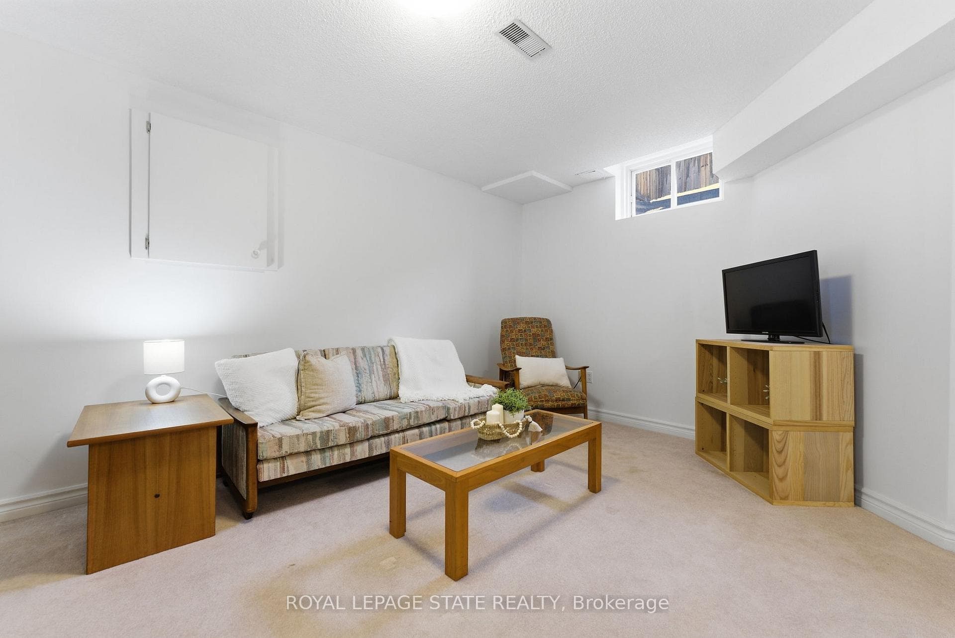 175 Fiddlers Green Road Unit 13 photo 22