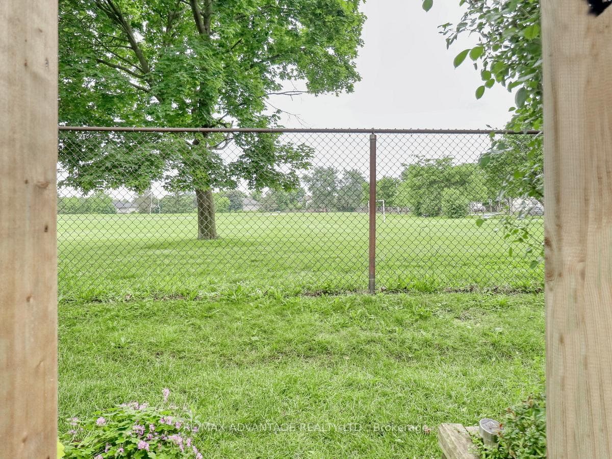 1214 Limberlost Road photo 43