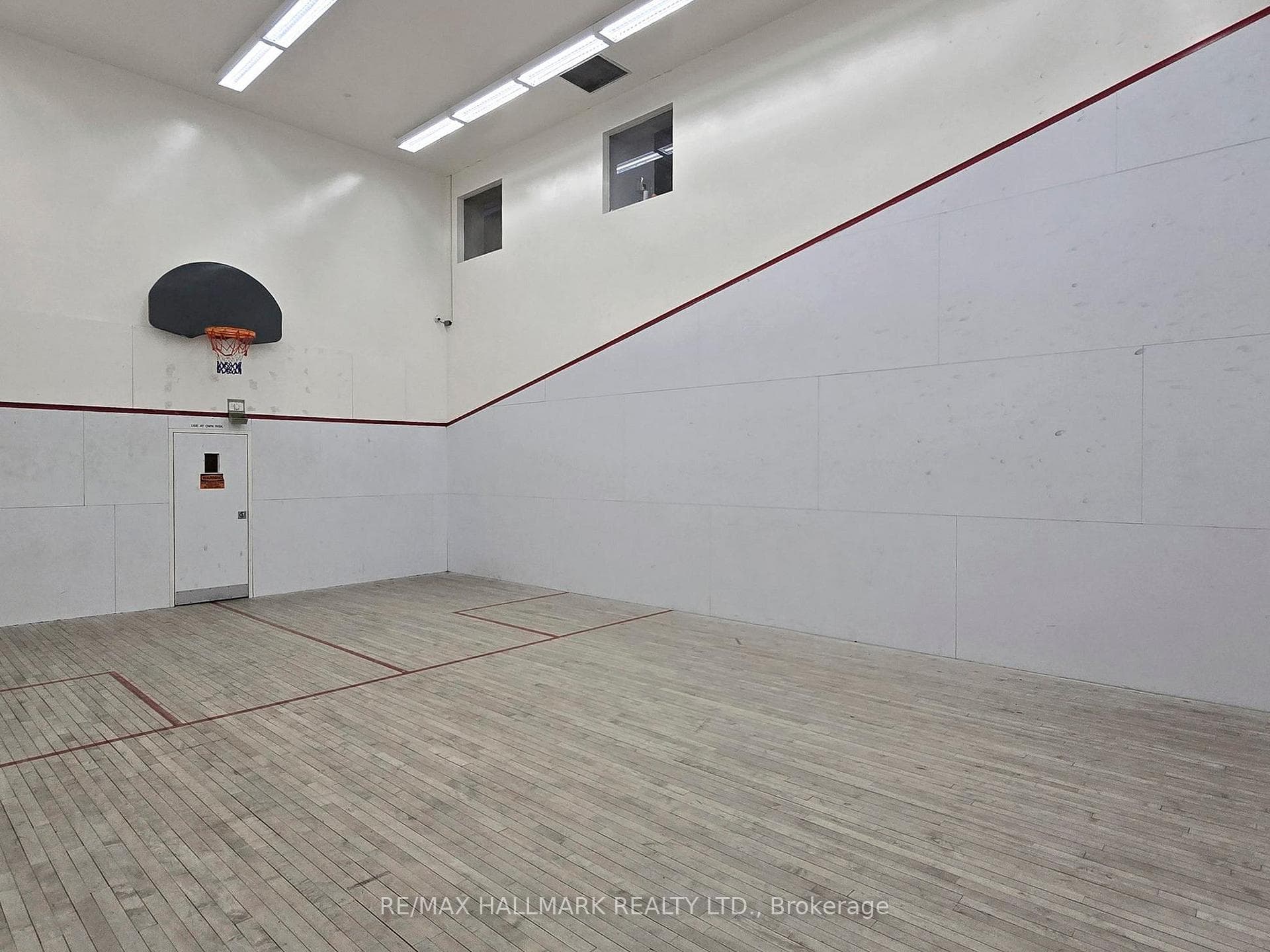 7805 Bayview Avenue Unit 320 photo 39