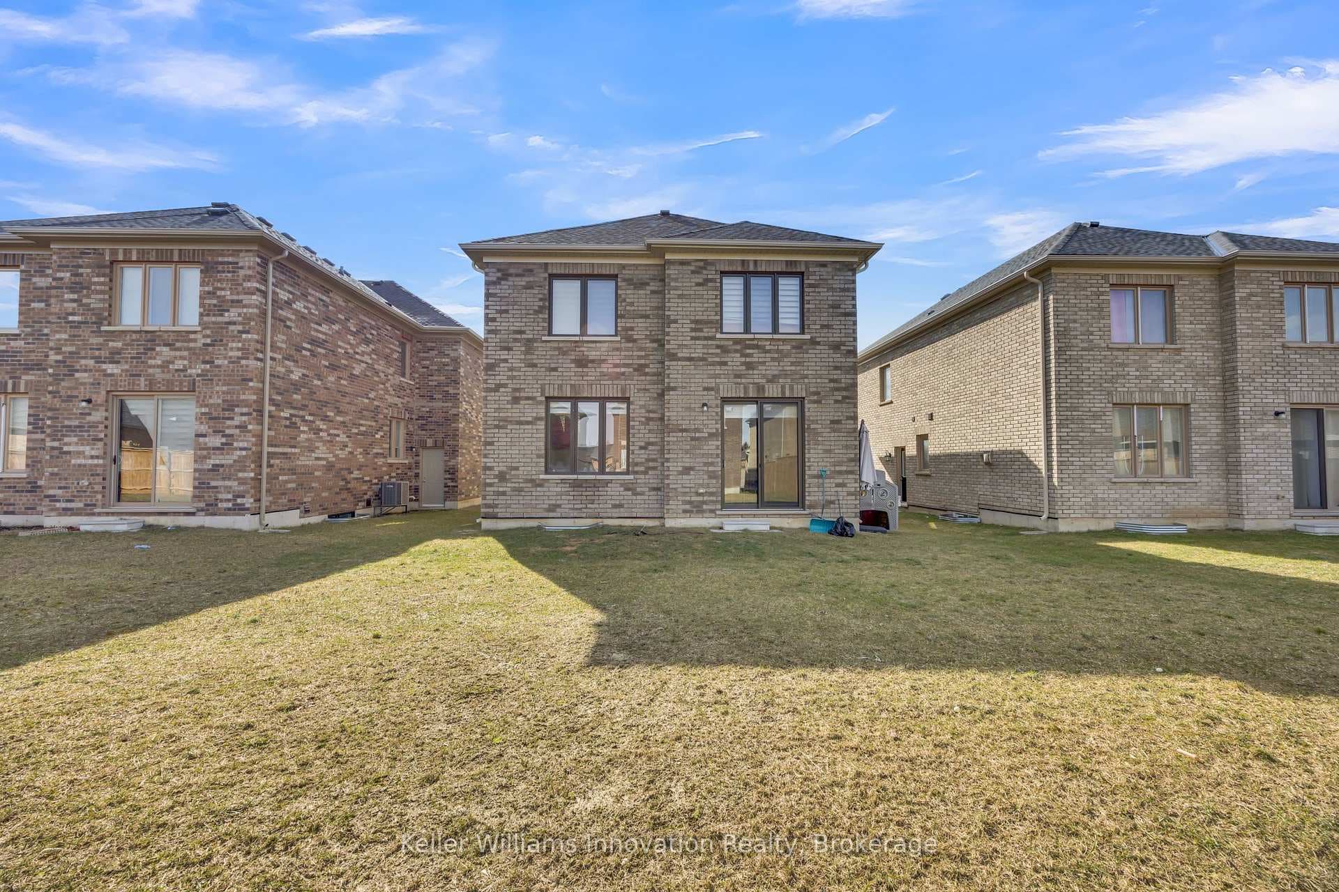 12 Harwood Street photo 45