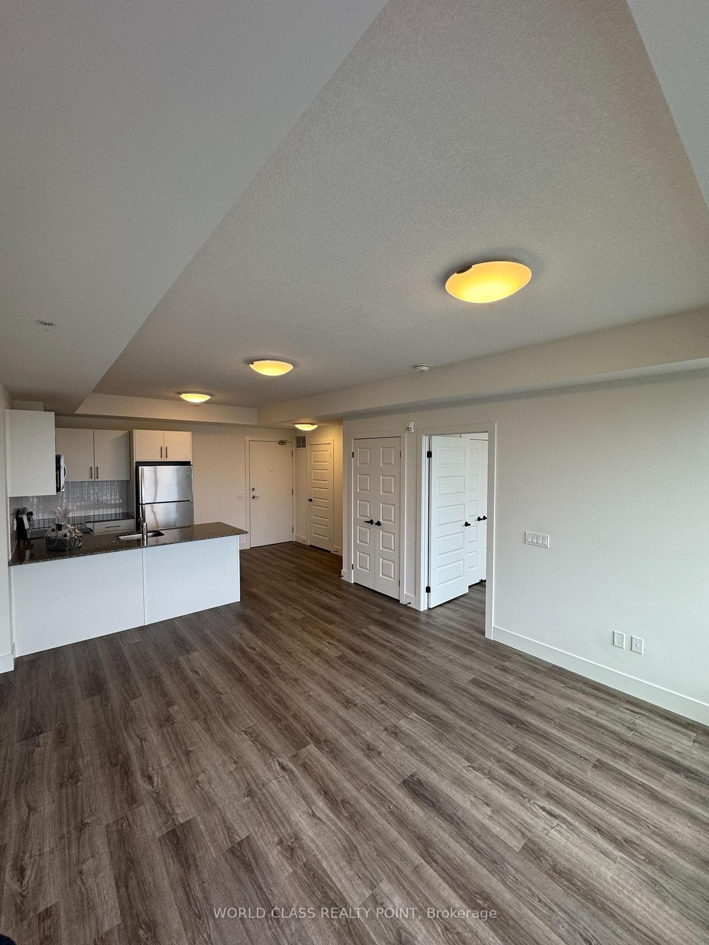 107 Roger Street Unit 609 photo 16