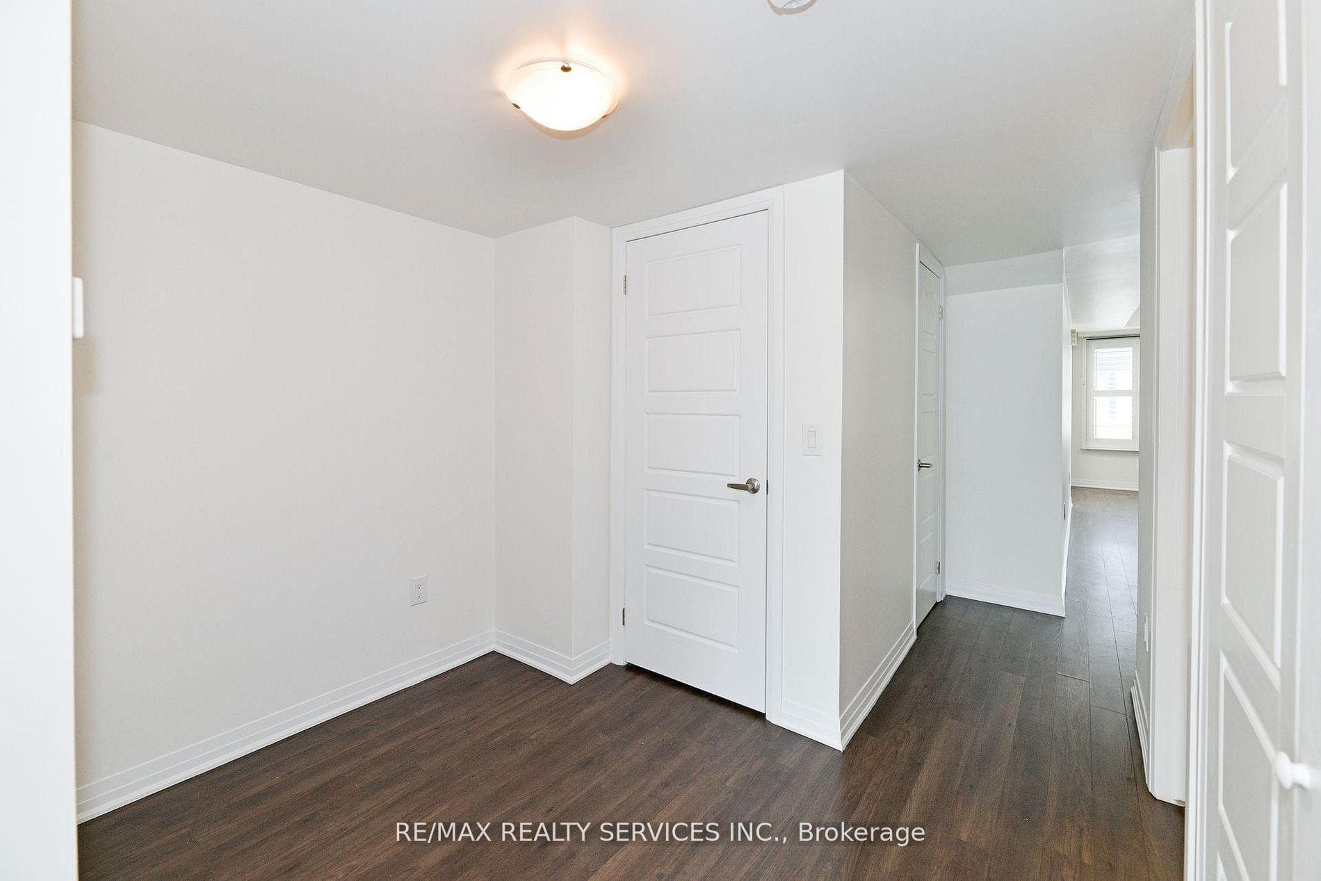 142 William Duncan Road Unit 2 photo 19