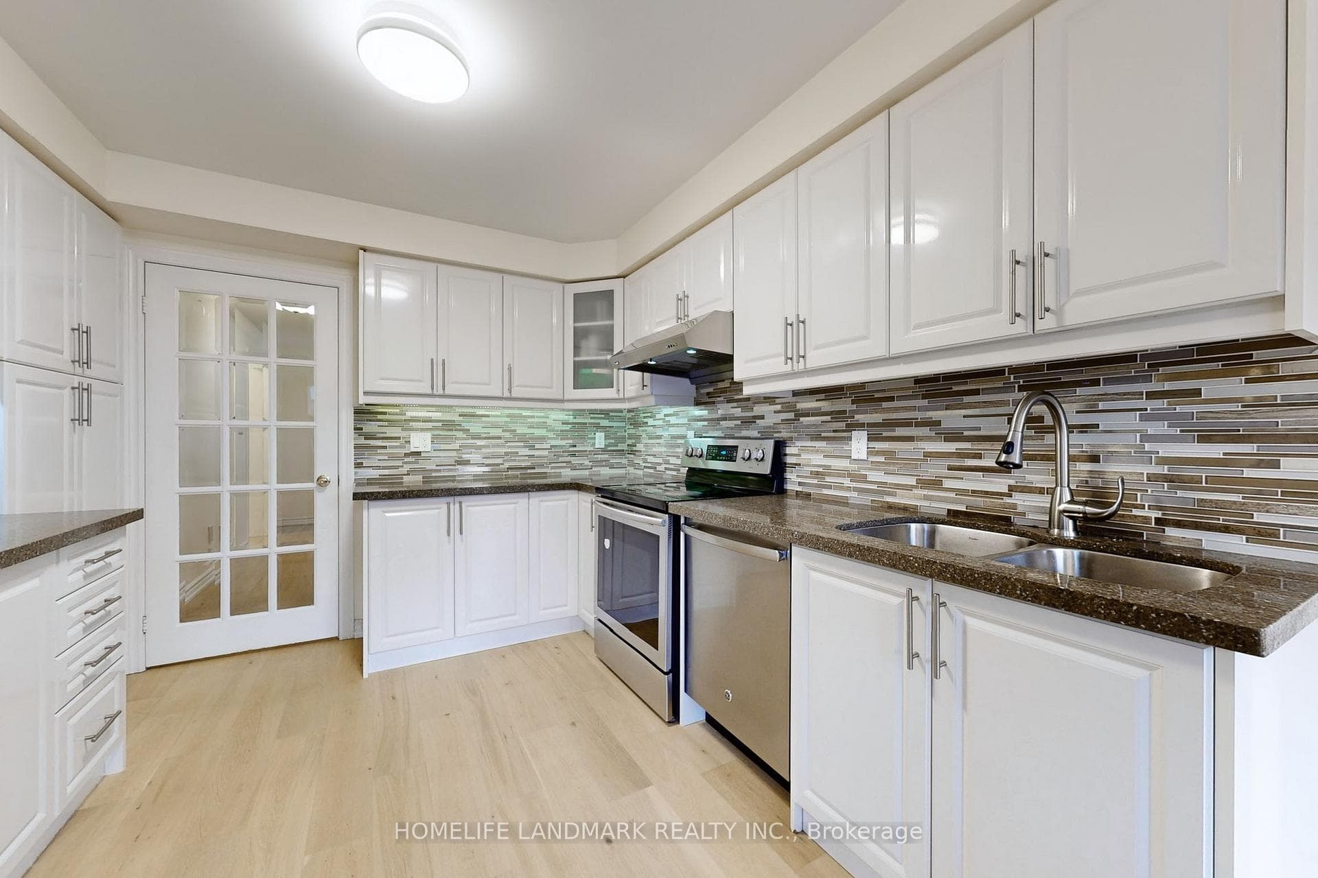 64 Alderbury Drive photo 10