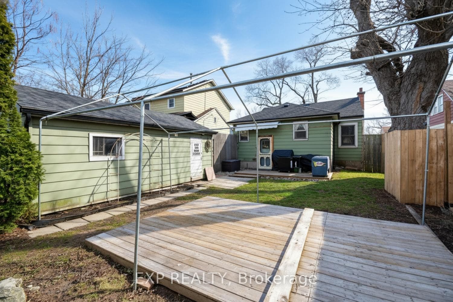 376 Tragina Avenue photo 17