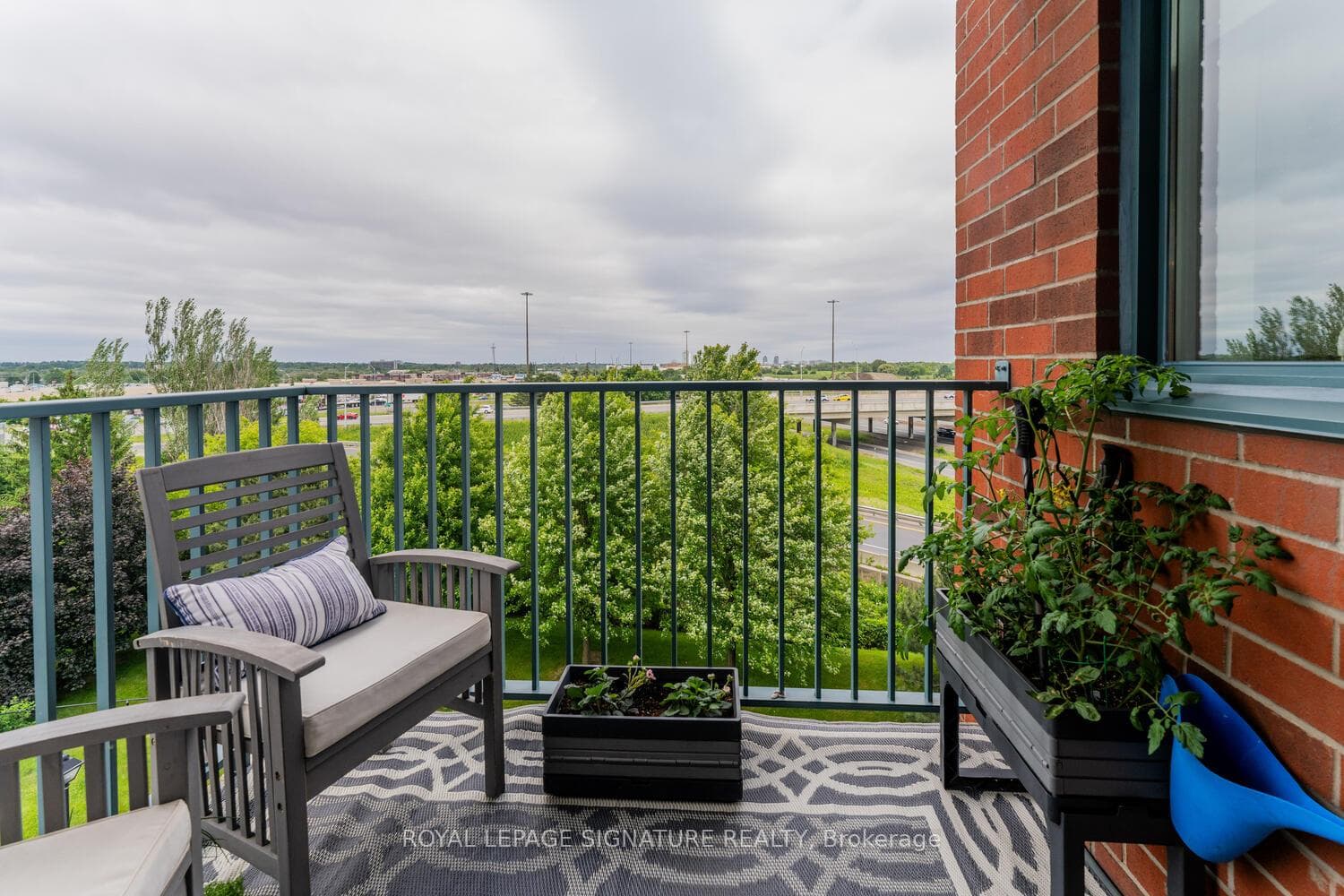 1625 Pickering Parkway Unit 606 photo 42