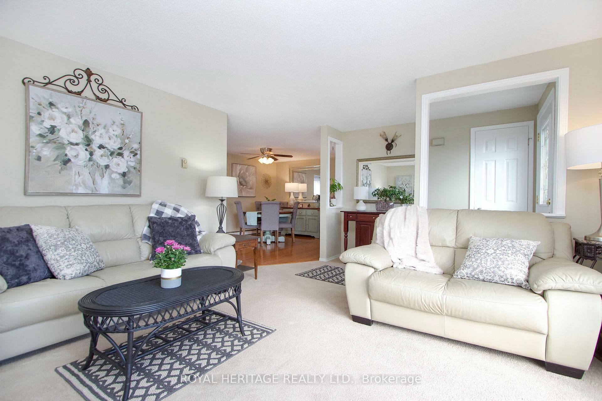 19 Cabot Court photo 9
