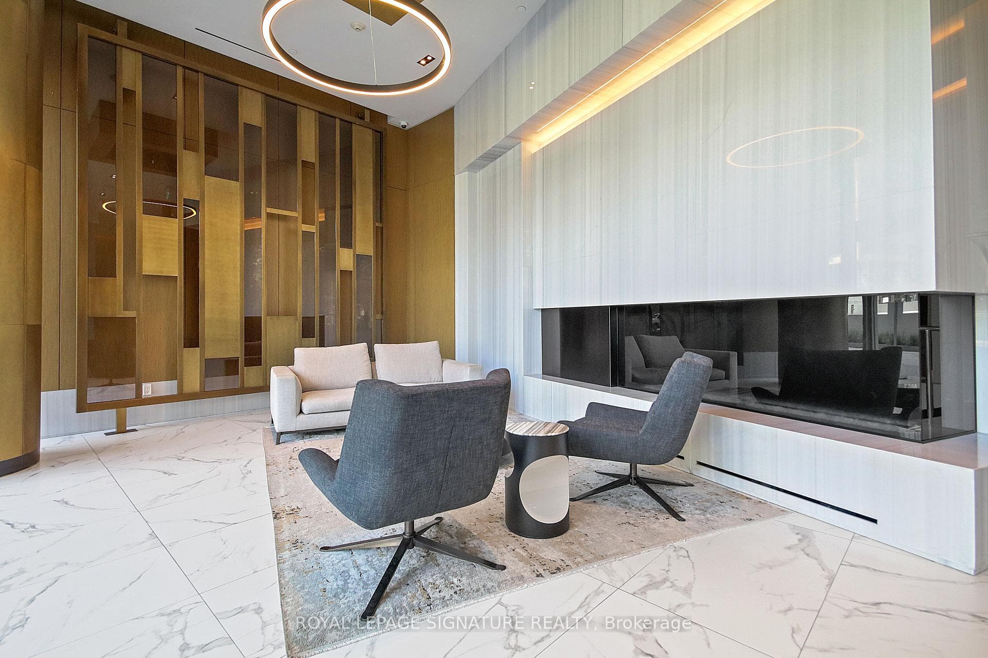 15 Queens Quay Unit 710 photo 19