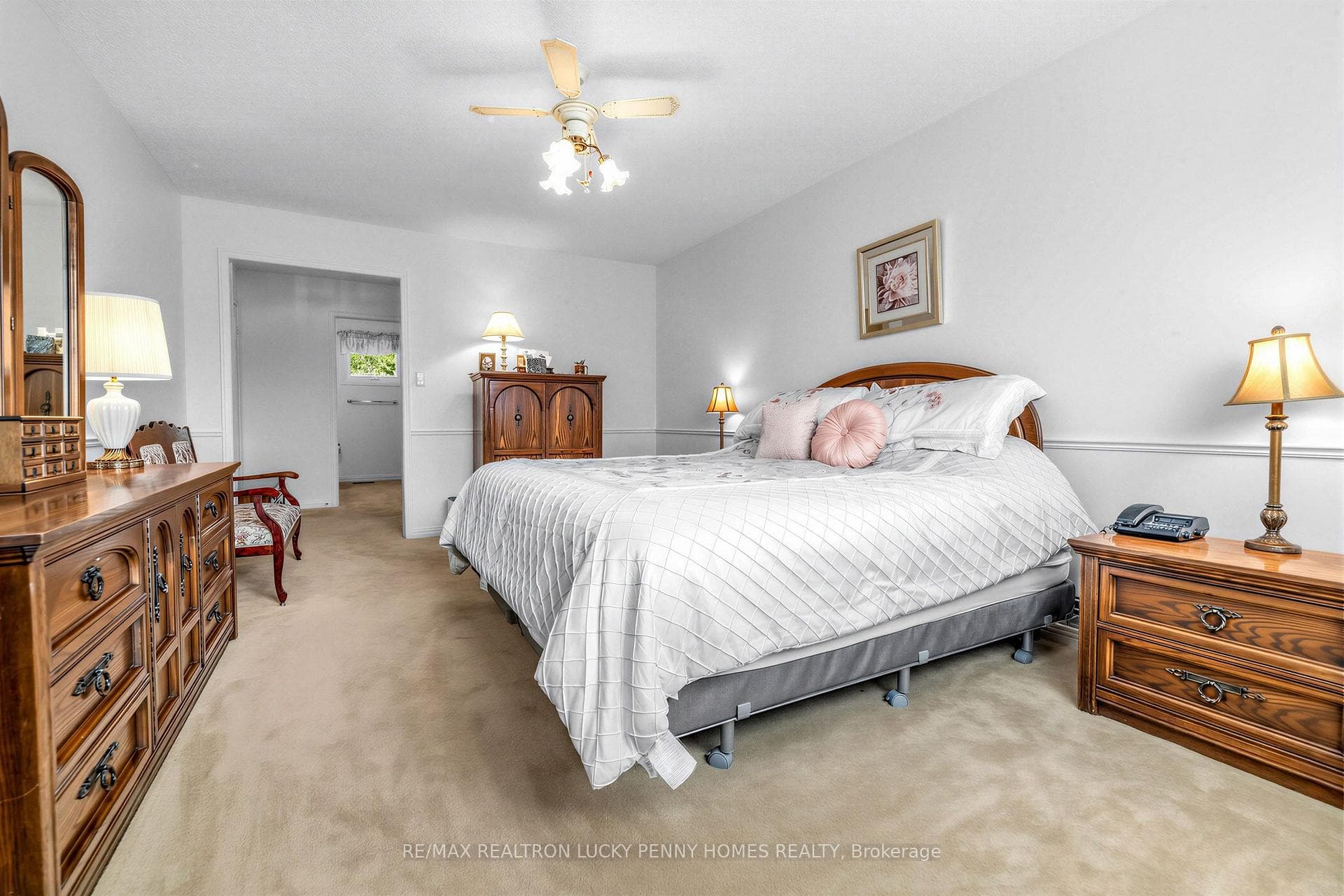 10 Hastings Drive photo 25