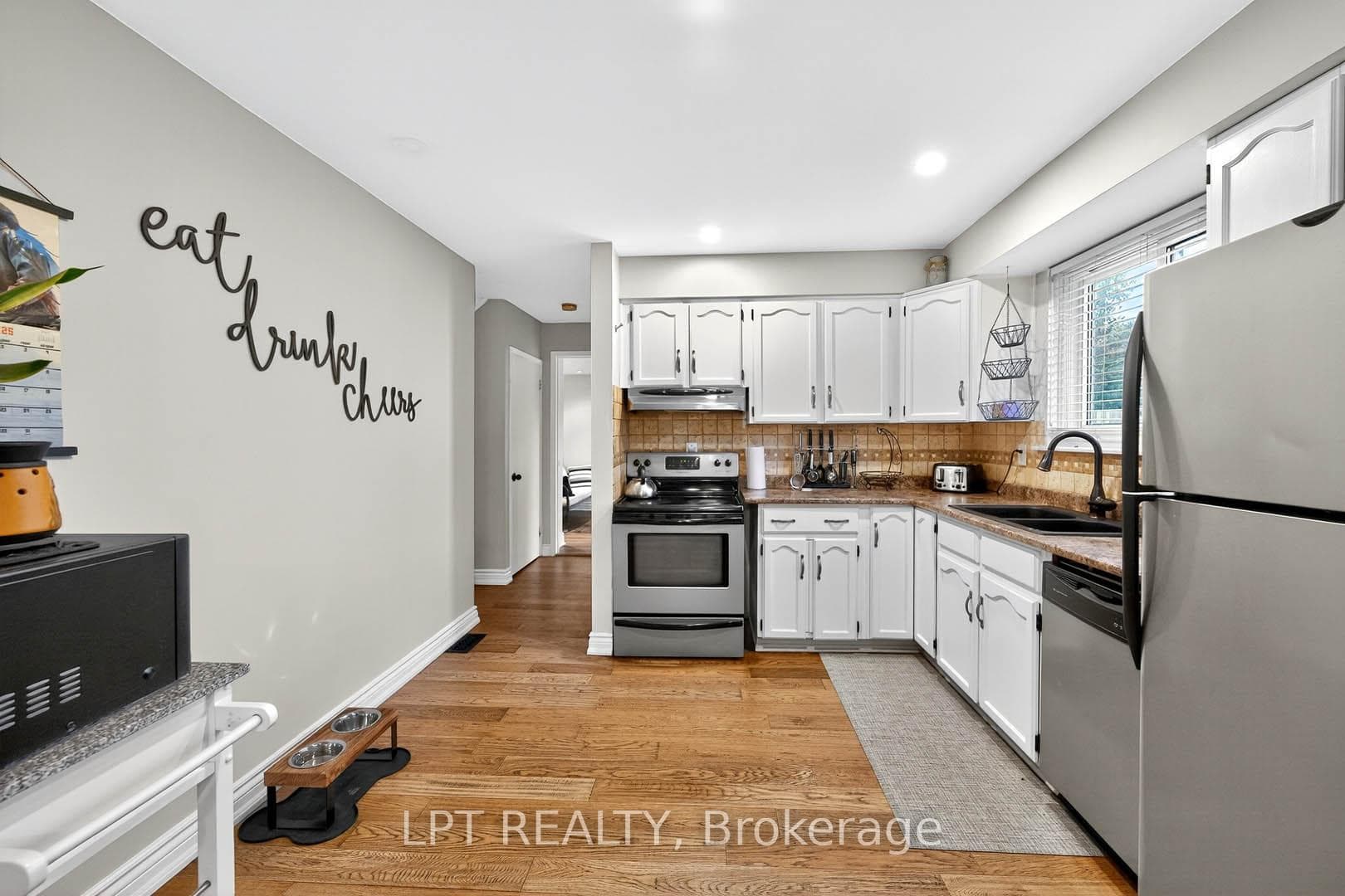 14 Caledon Crescent photo 12