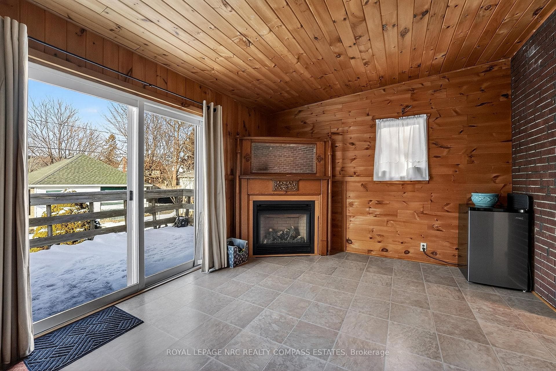 234 Jarvis Street photo 18