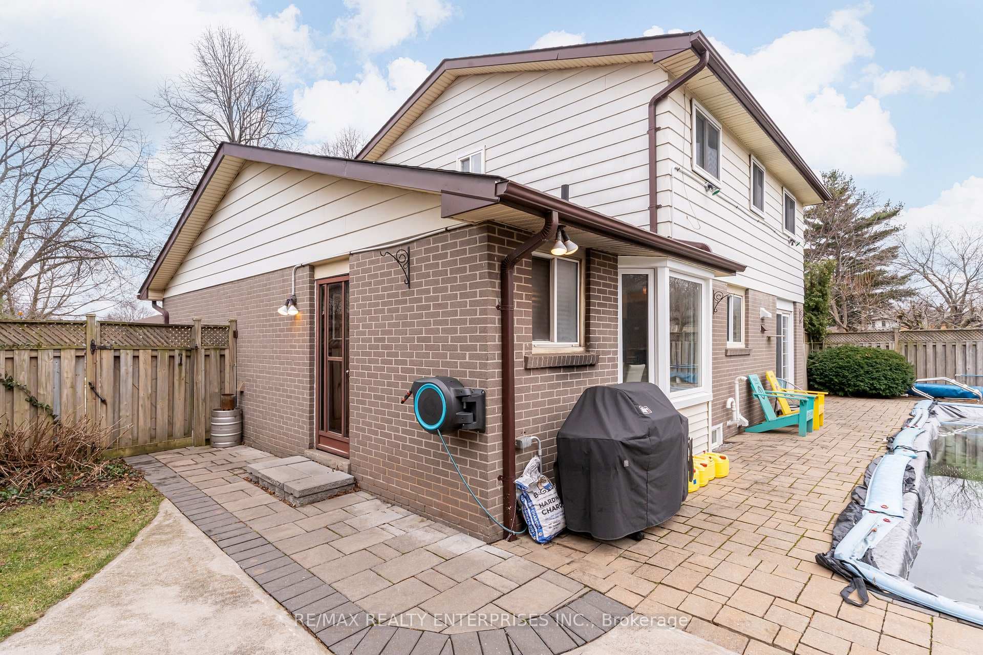 1311 Aldridge Crescent photo 47
