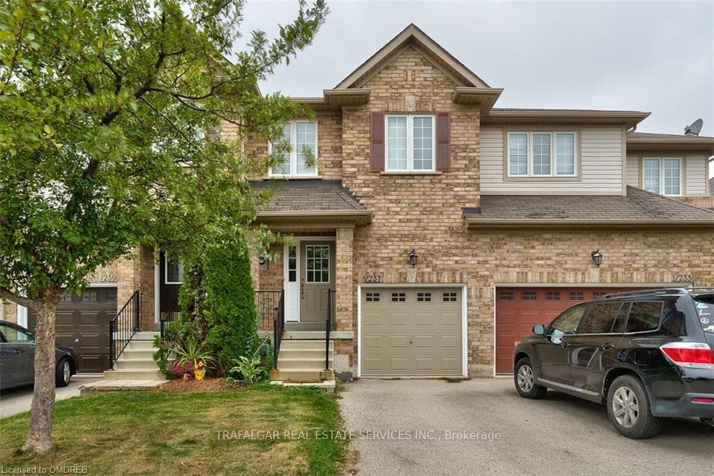 1237 Westview Terrace photo 1