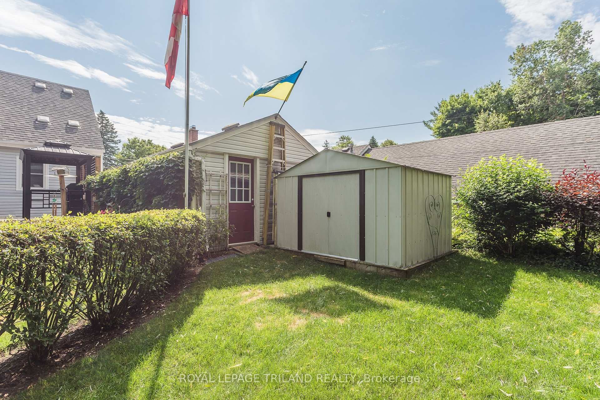 385 Boler Road photo 32
