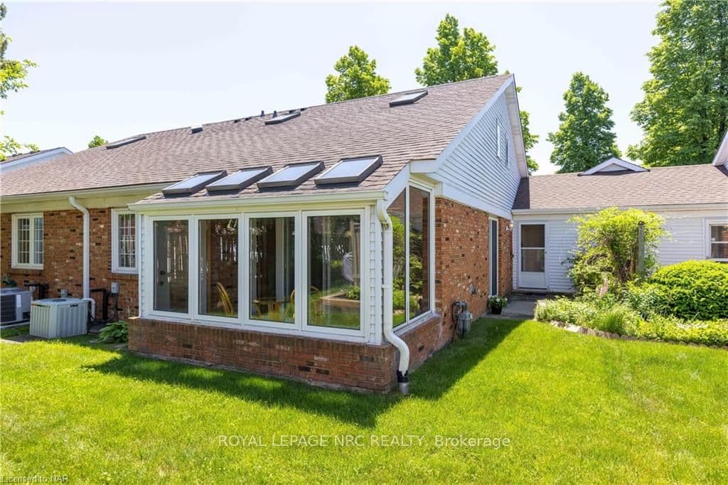 3433 FREDERICK Avenue photo 29
