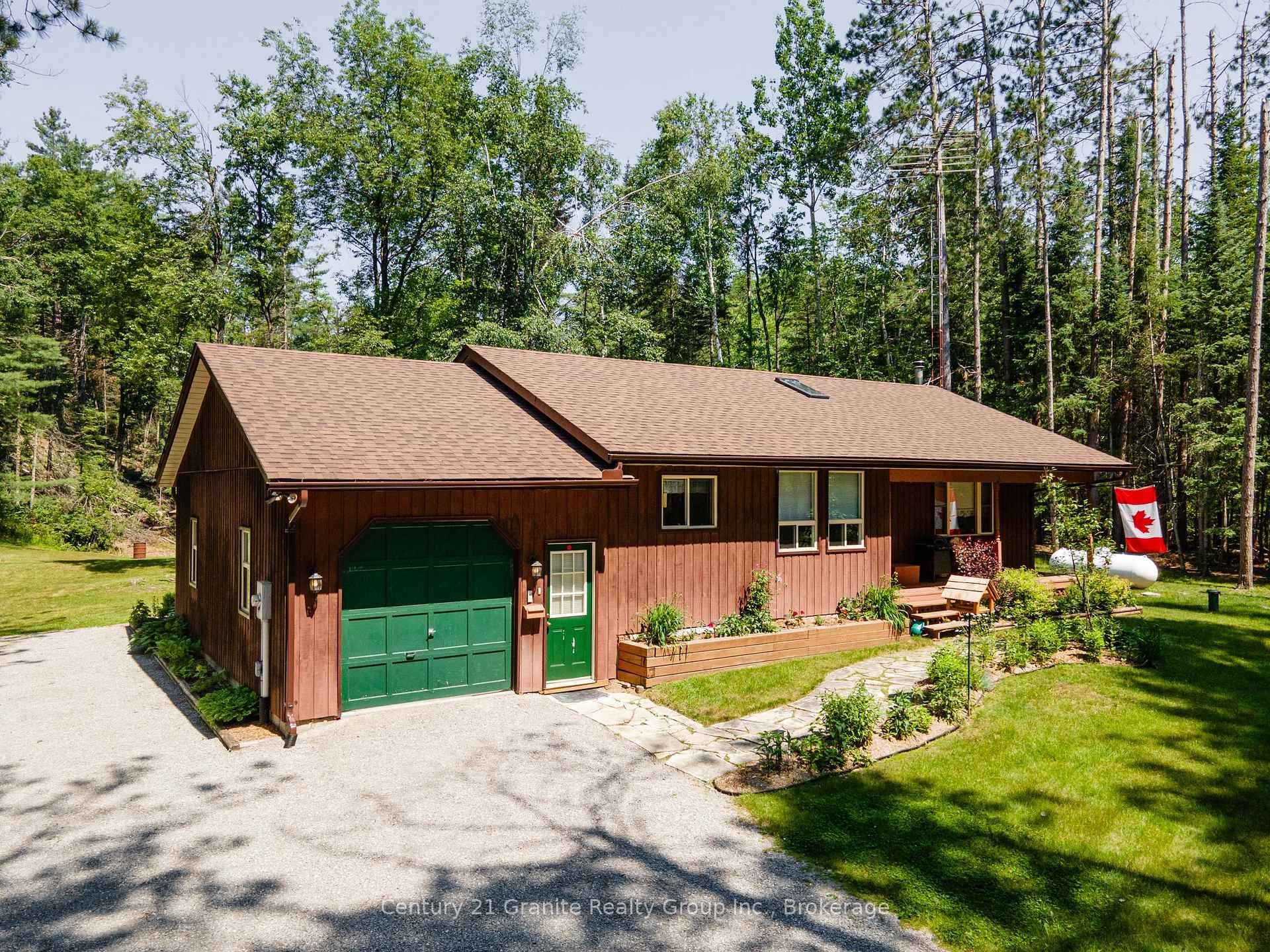1161 Howland Junction Road photo 1