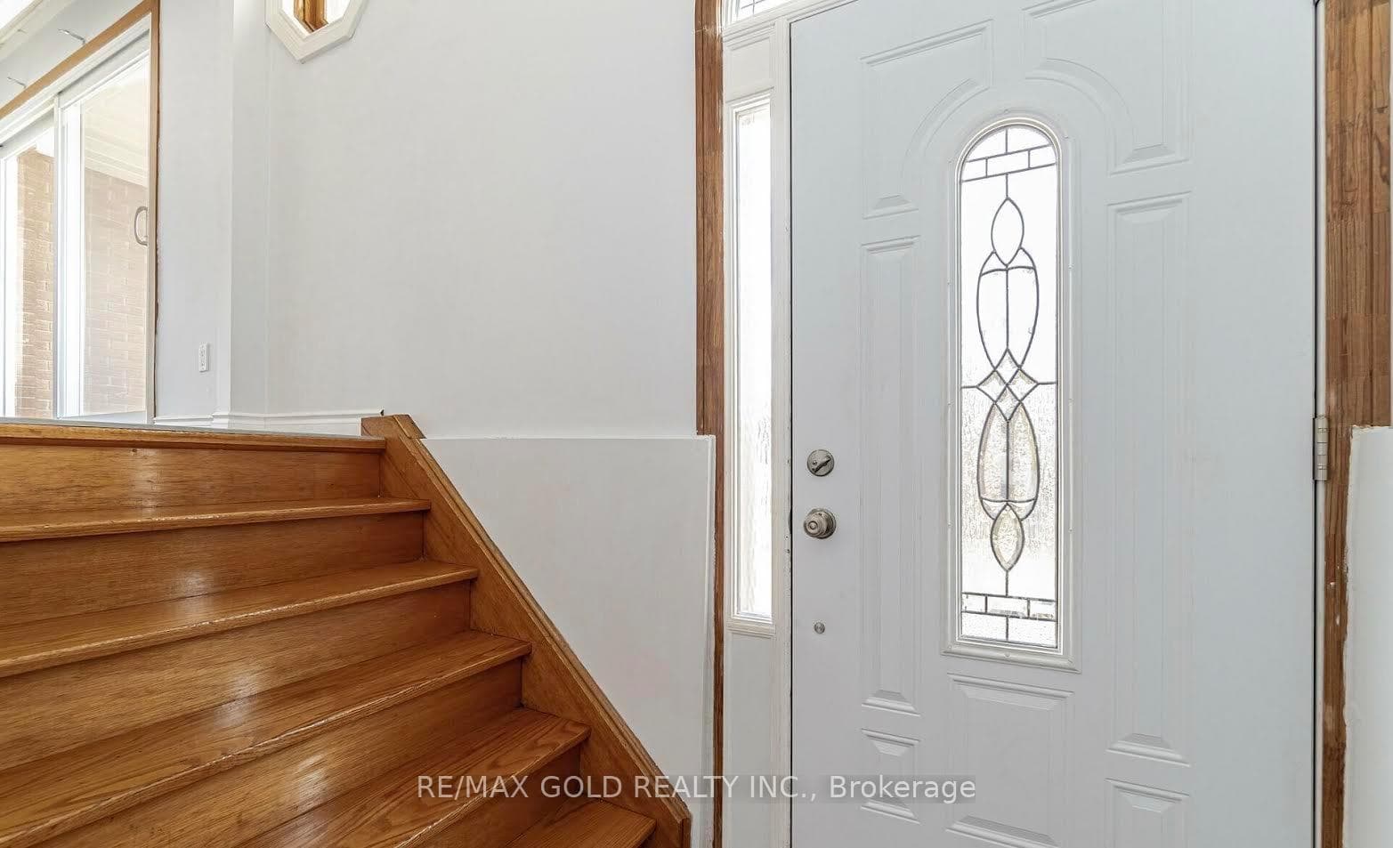 68 Prouse Drive photo 4