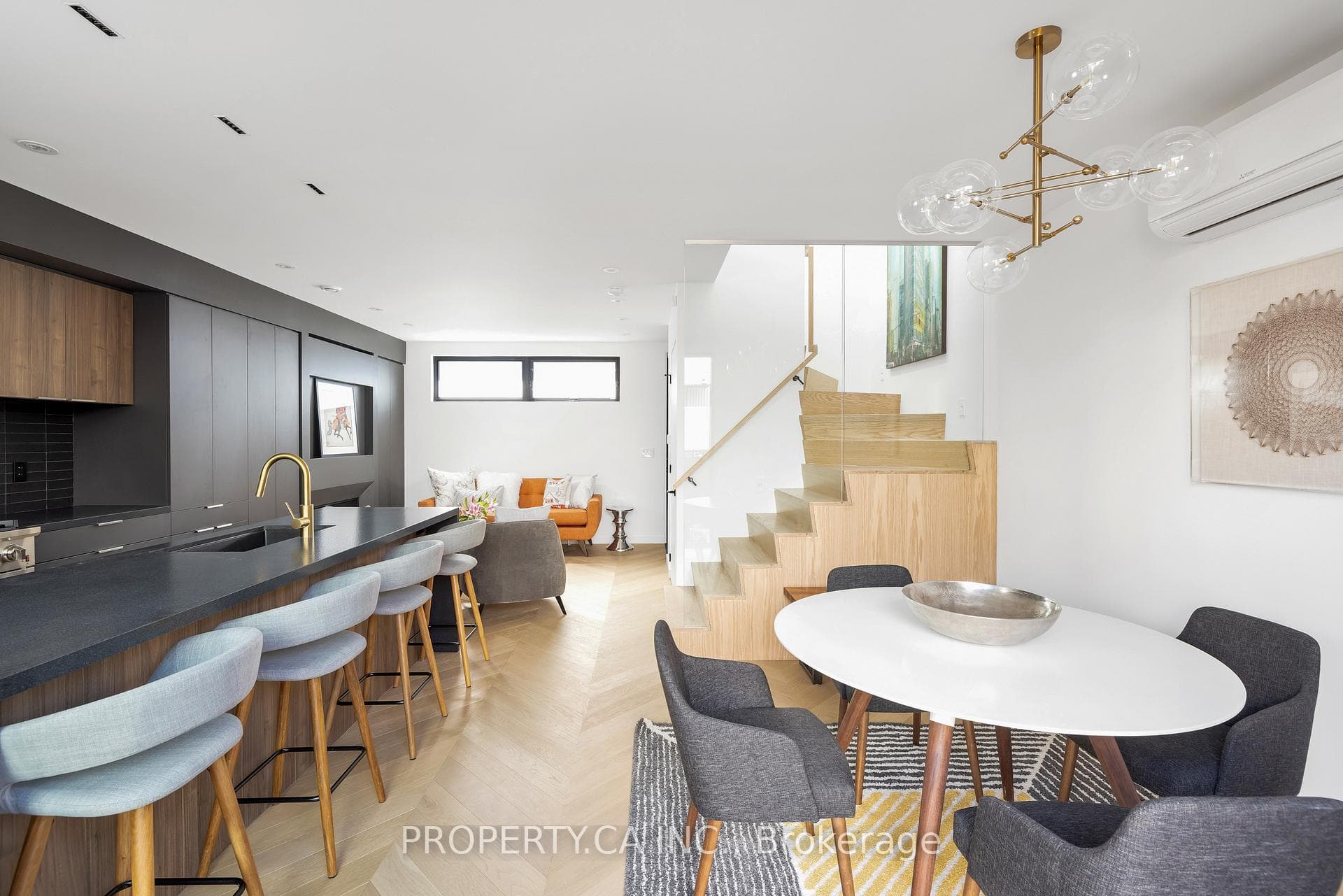 86 Lansdowne Avenue Unit Laneway photo 11