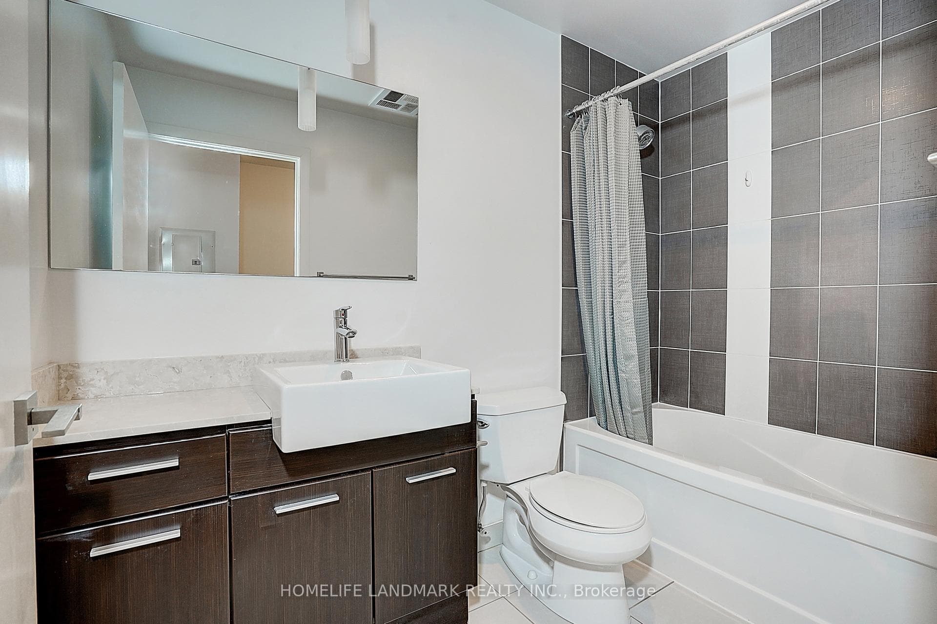 770 Bay Street Unit 1504 photo 25