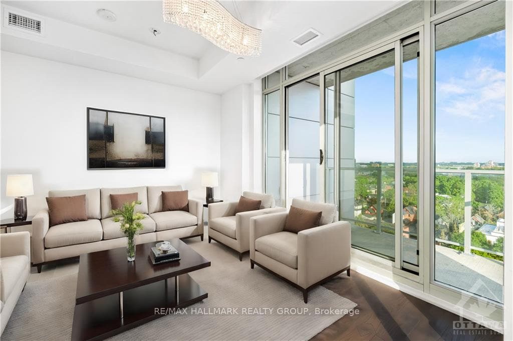 255 BAY Street Unit 1414 photo 10
