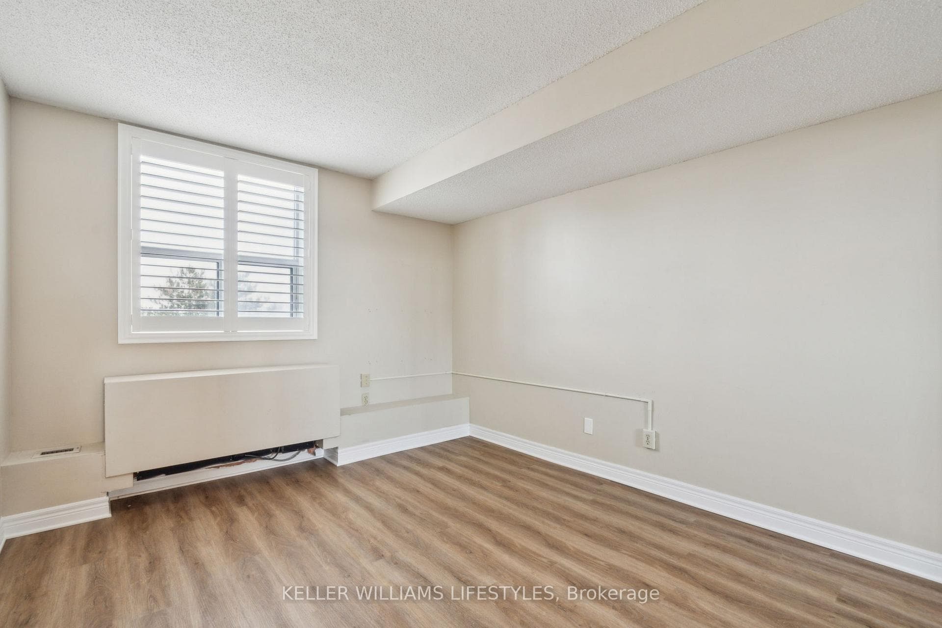 600 Talbot Street Unit 412 photo 24