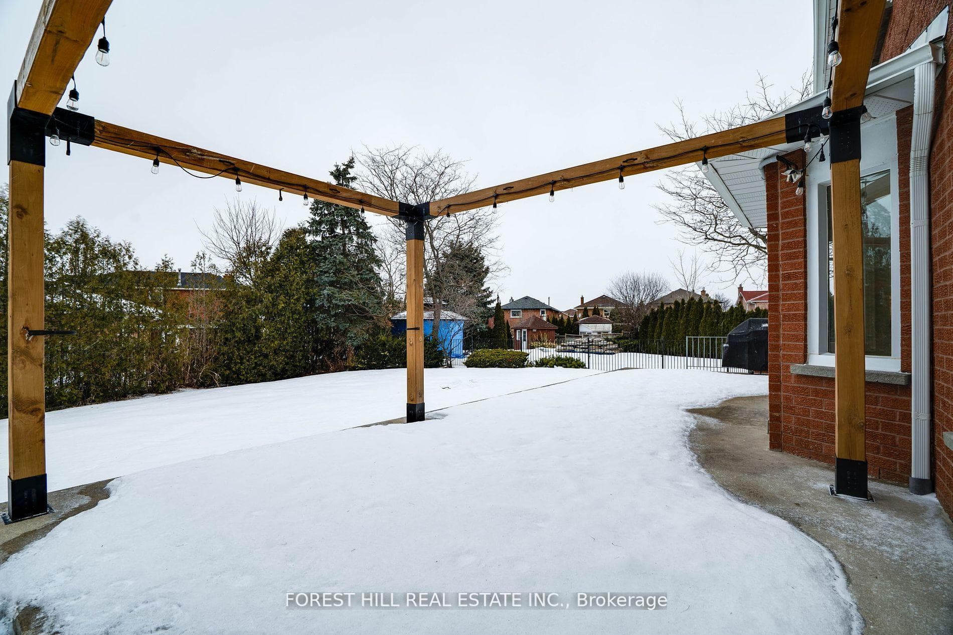 116 Burgosa Court photo 39