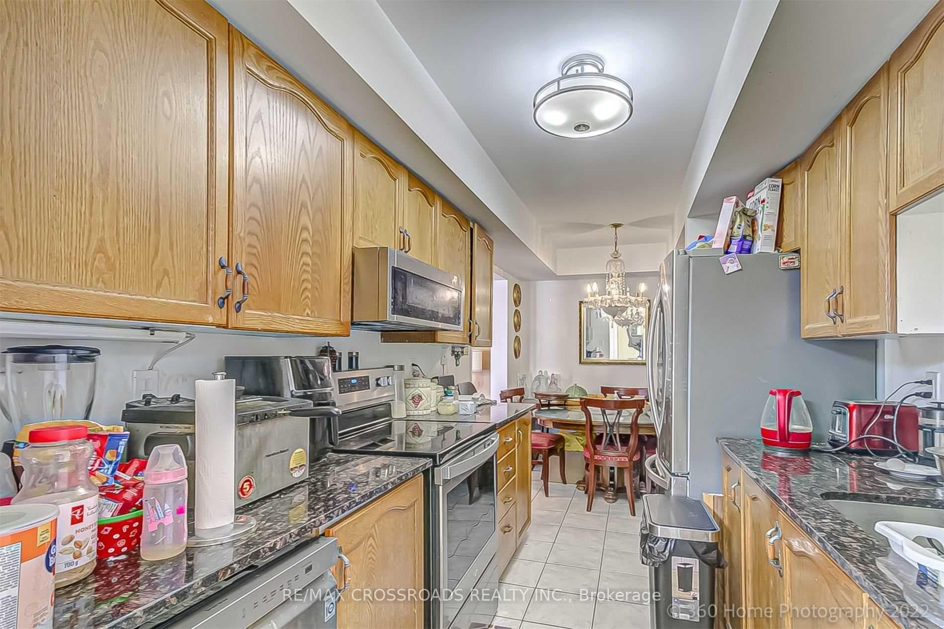 70 Sidney Belsey Crescent Unit 204 photo 15