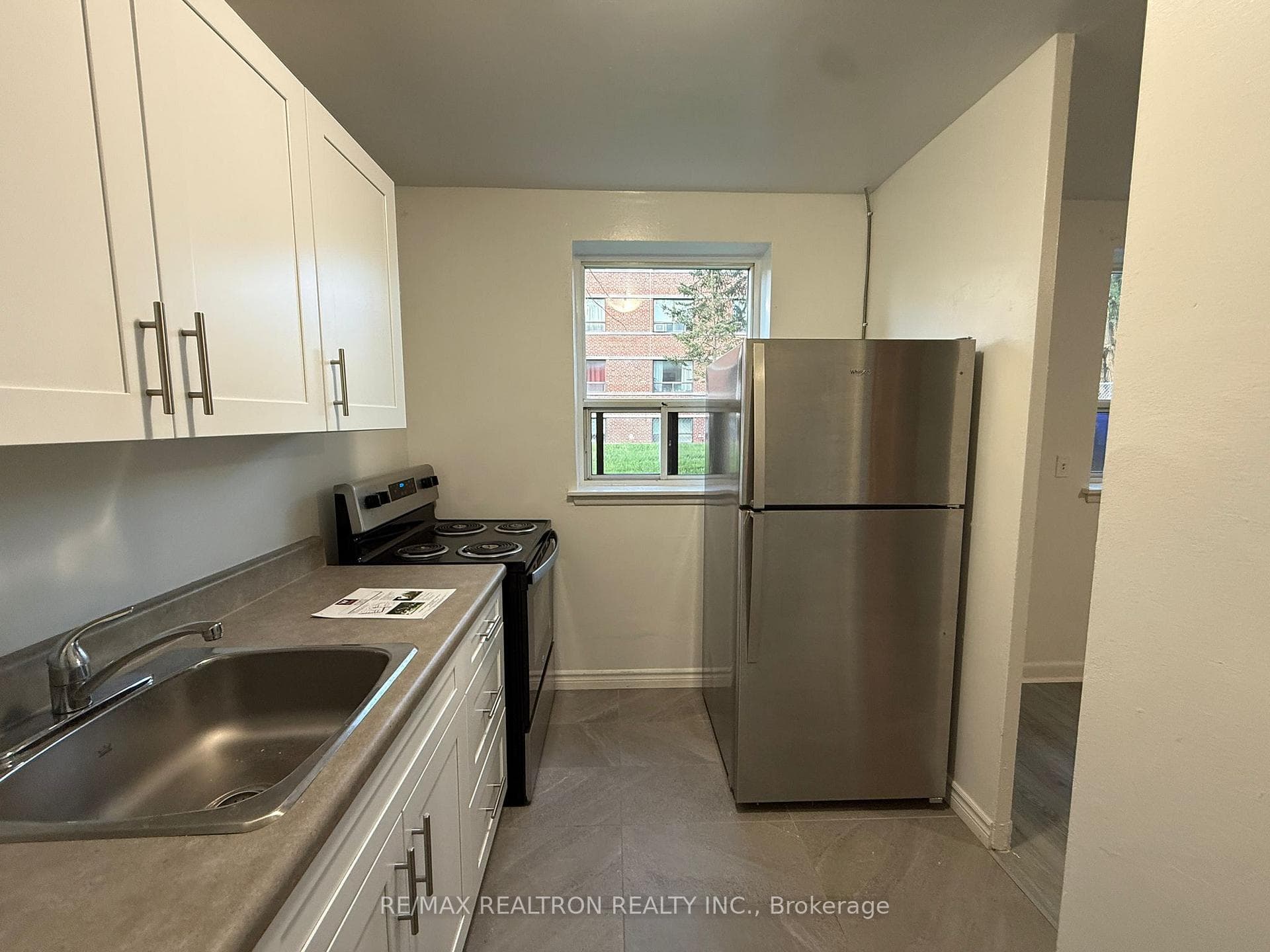 4 Hill Heights Road Unit 101 photo 9