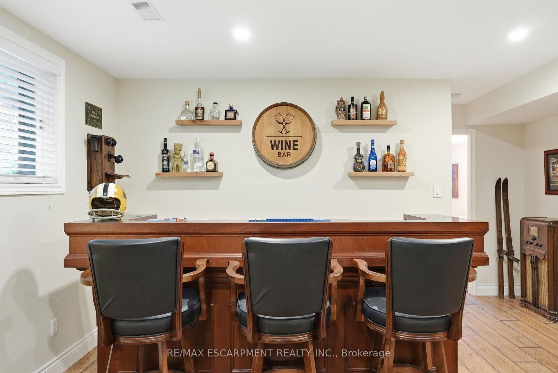 224 ATHENIA Drive photo 25
