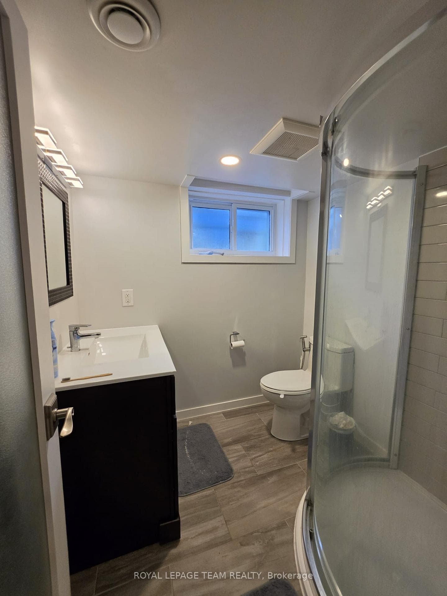 1247 Summerville Avenue photo 21