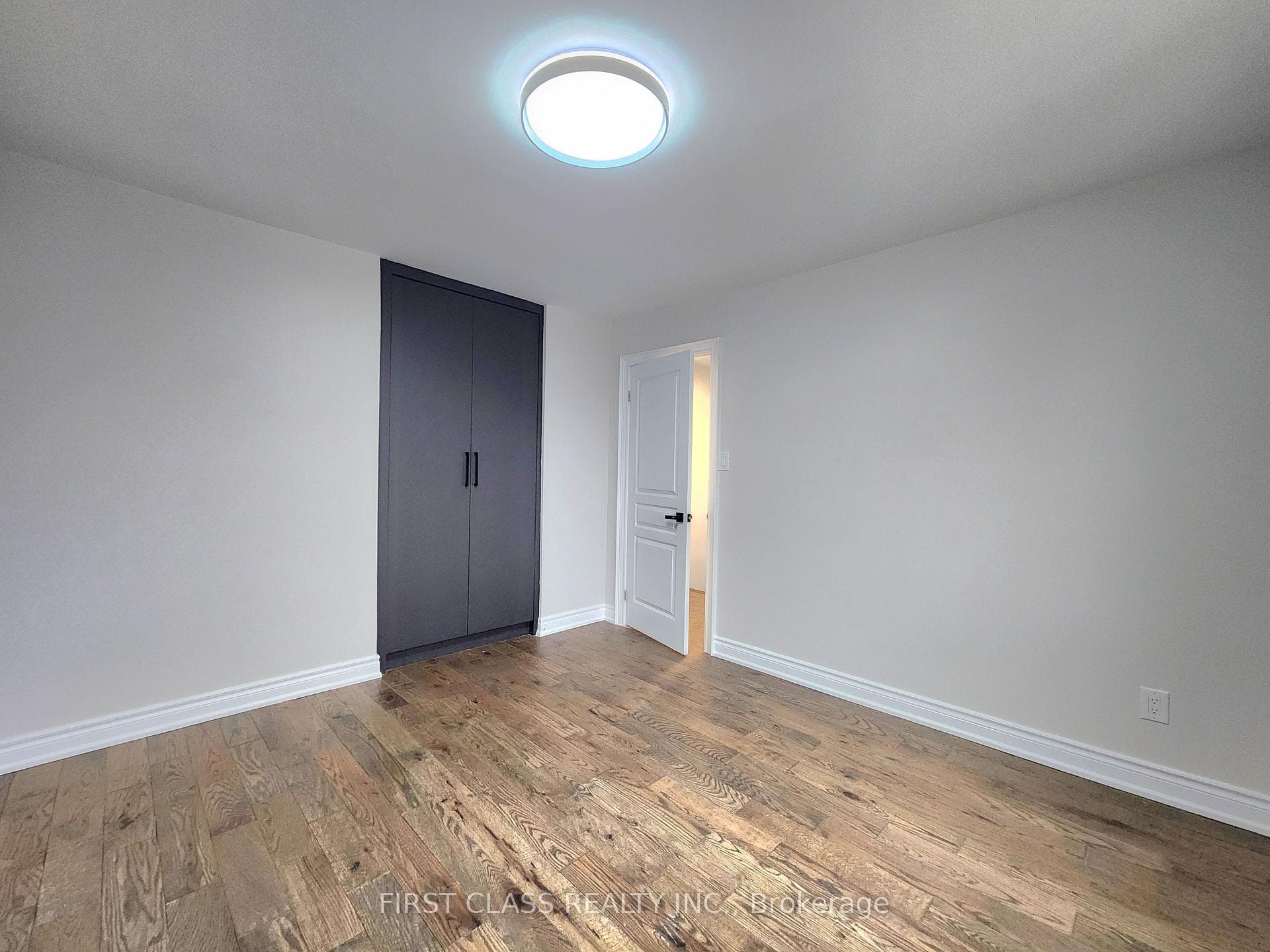 15 Strathmore Drive photo 20