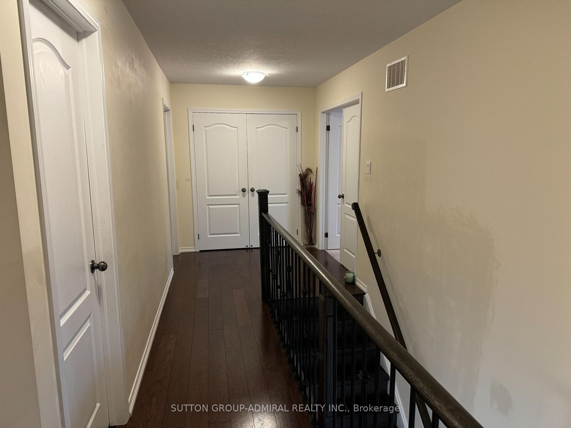 129 Whitwell Way photo 12