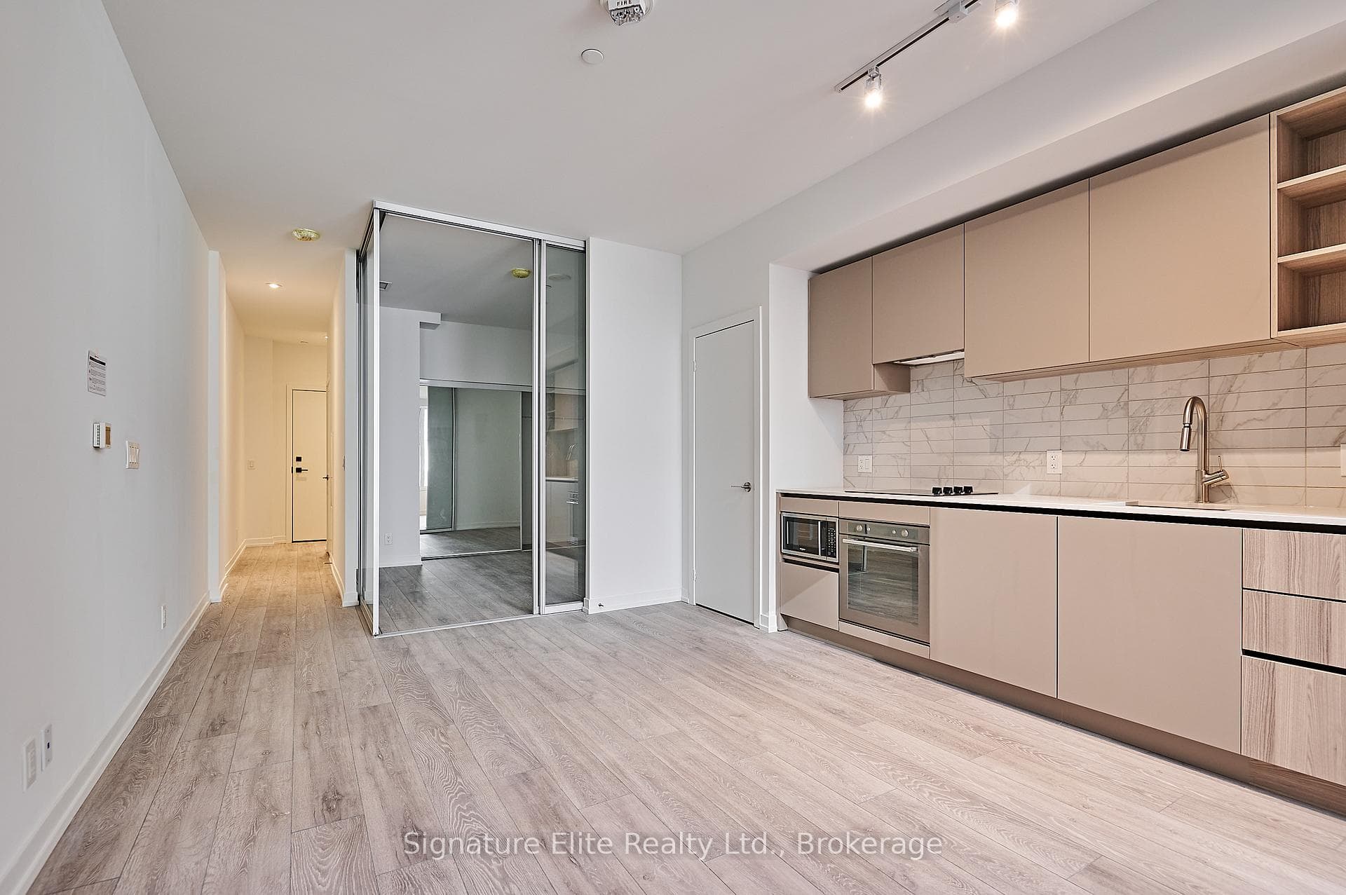 55 Mercer Street Unit 615 photo 8