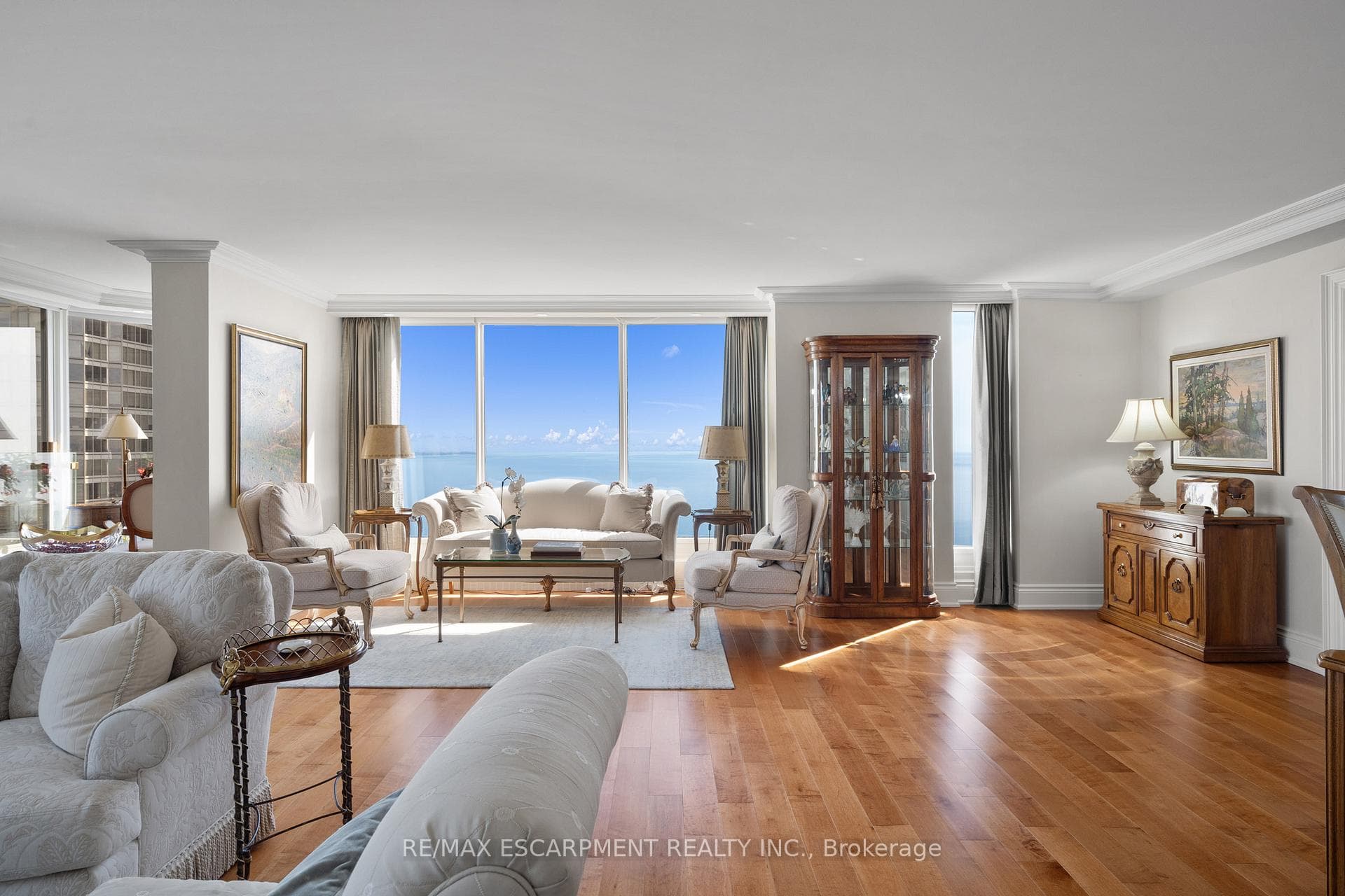 2045 Lake Shore Boulevard Unit 2707 photo 23