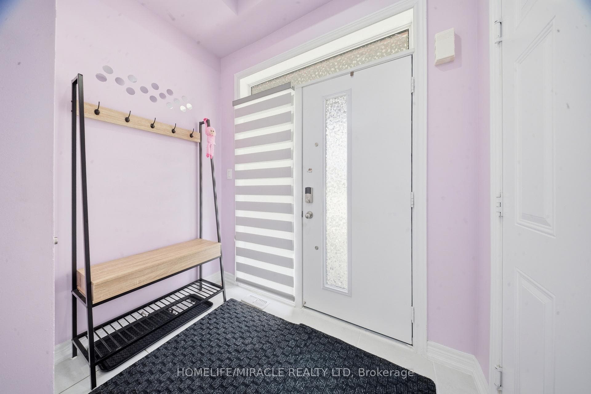 166 DEERPATH Drive Unit 32 photo 3