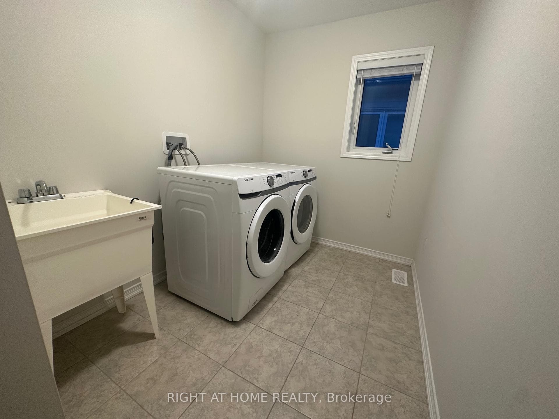 47 Anderson Road photo 21